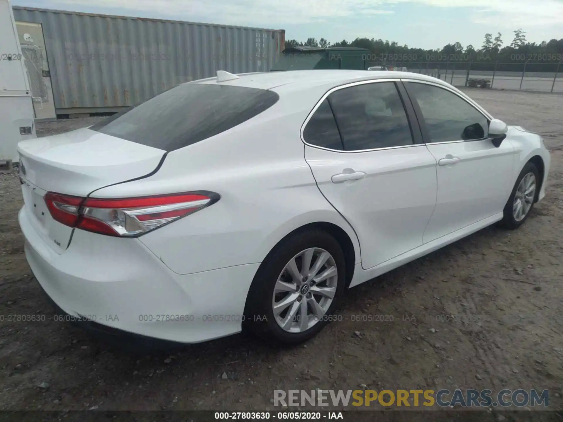 4 Фотография поврежденного автомобиля 4T1B11HK0KU844595 TOYOTA CAMRY 2019