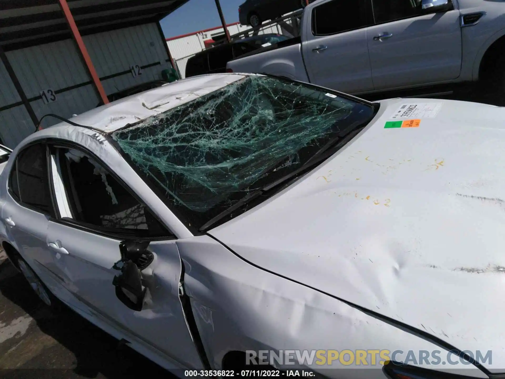 6 Photograph of a damaged car 4T1B11HK0KU845505 TOYOTA CAMRY 2019