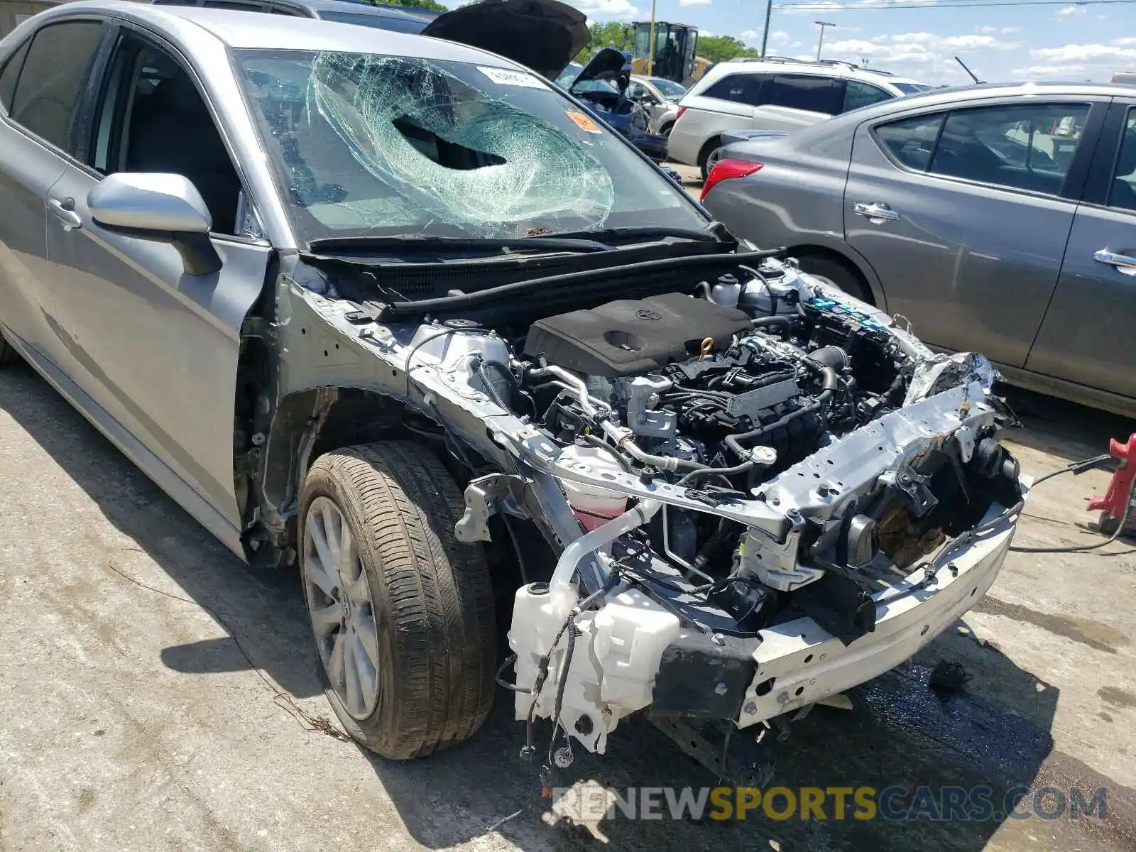 9 Photograph of a damaged car 4T1B11HK0KU848016 TOYOTA CAMRY 2019