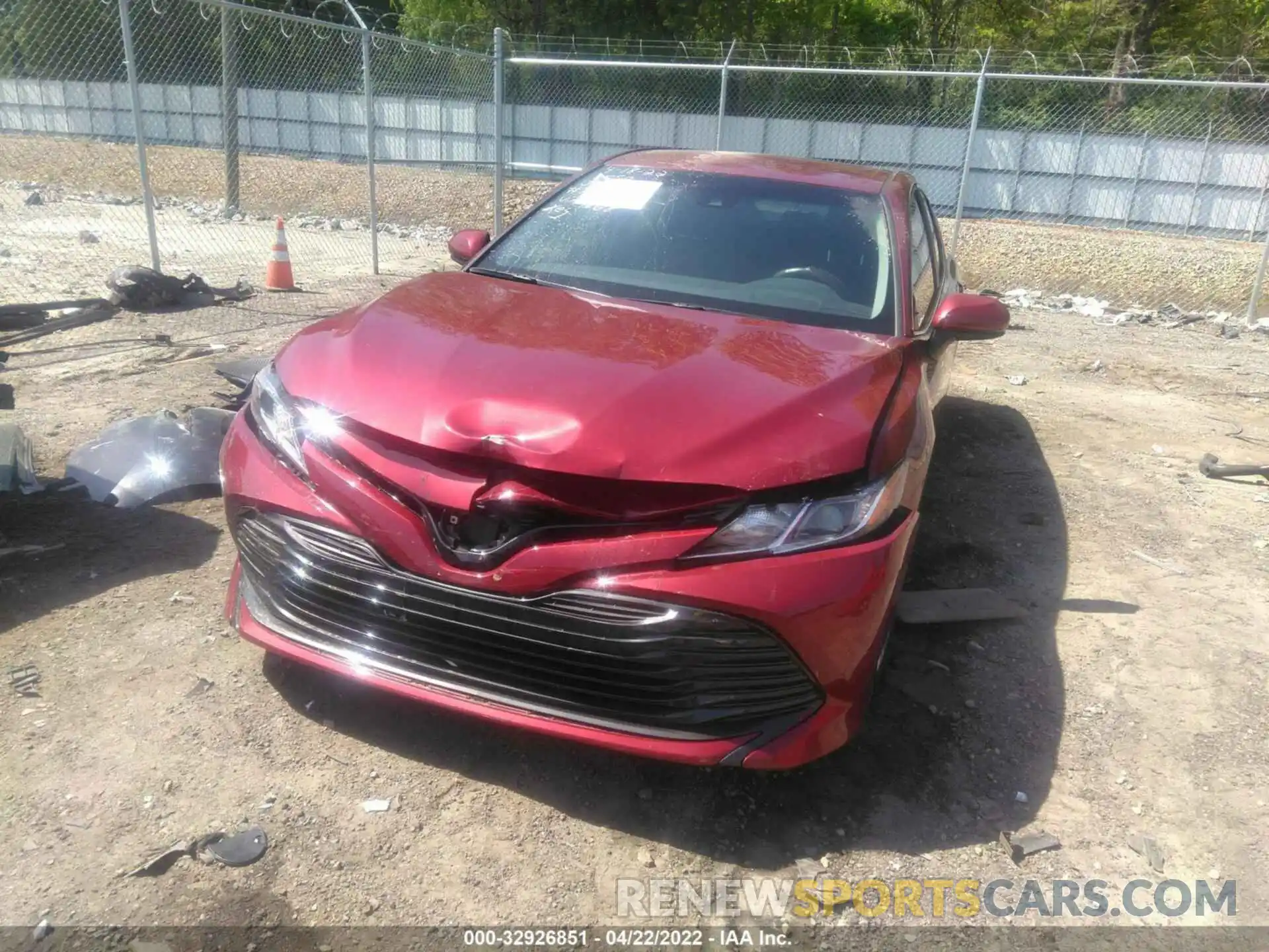 6 Photograph of a damaged car 4T1B11HK0KU851868 TOYOTA CAMRY 2019