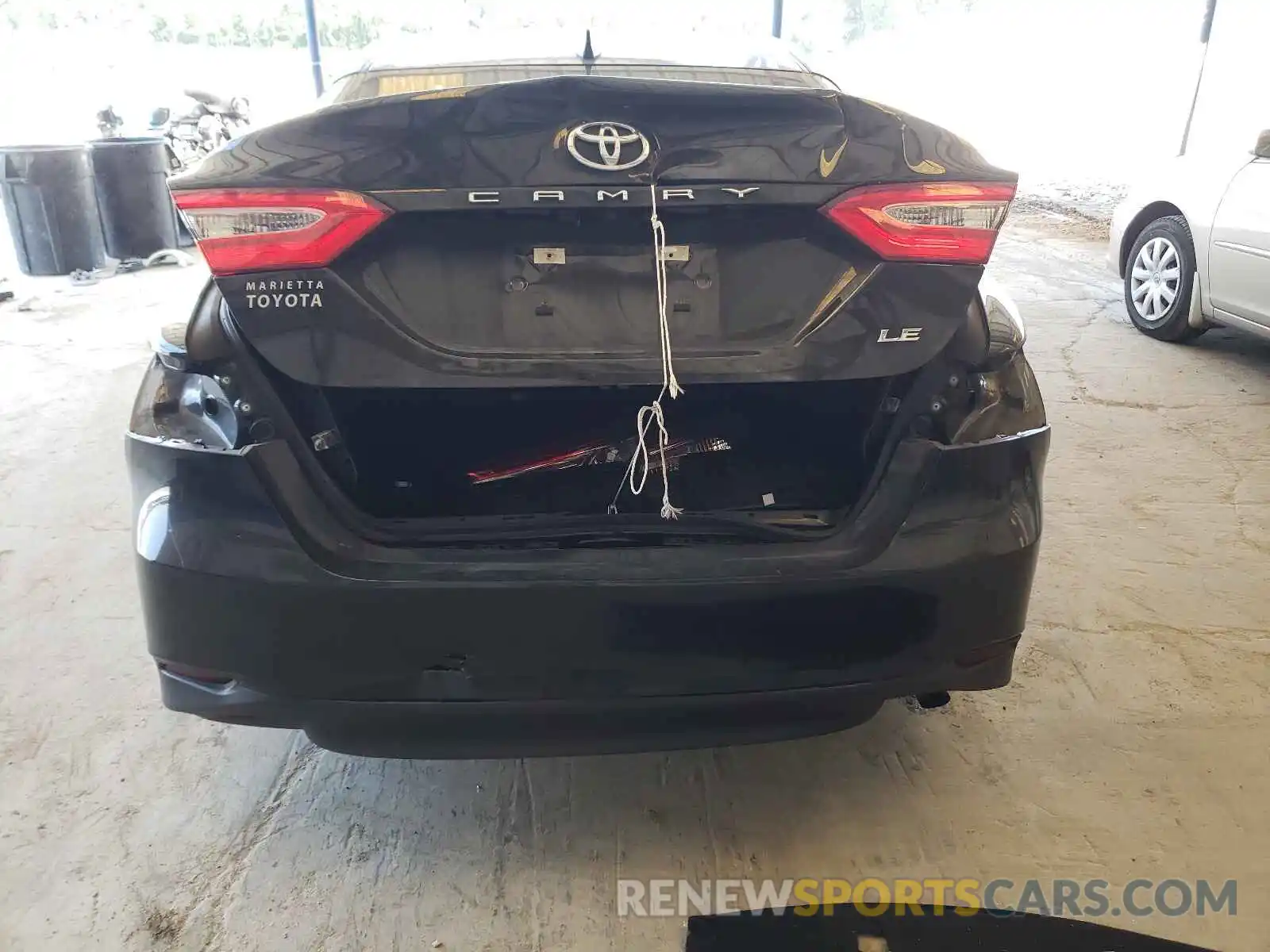 9 Photograph of a damaged car 4T1B11HK0KU852759 TOYOTA CAMRY 2019