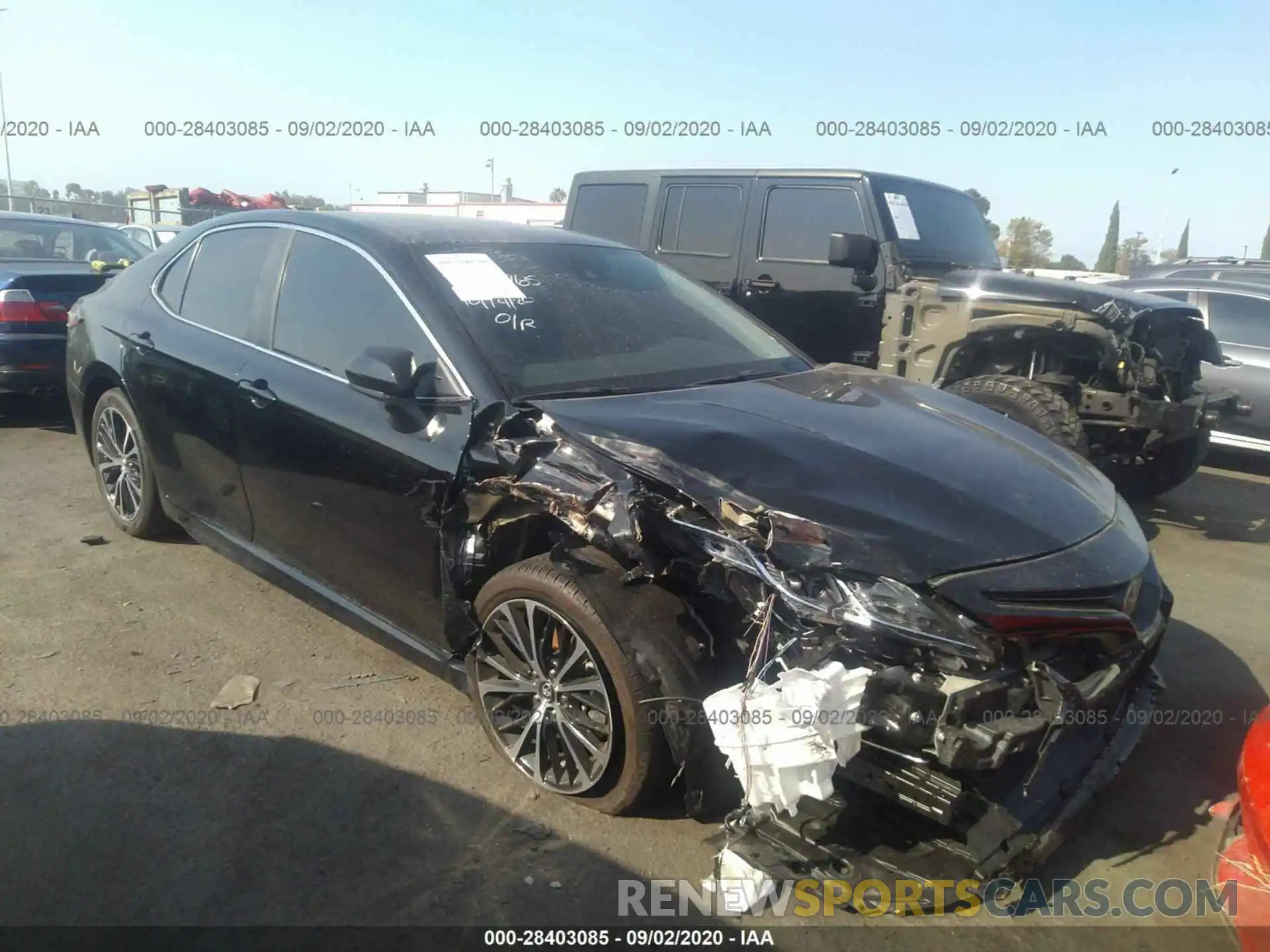 1 Photograph of a damaged car 4T1B11HK0KU853684 TOYOTA CAMRY 2019