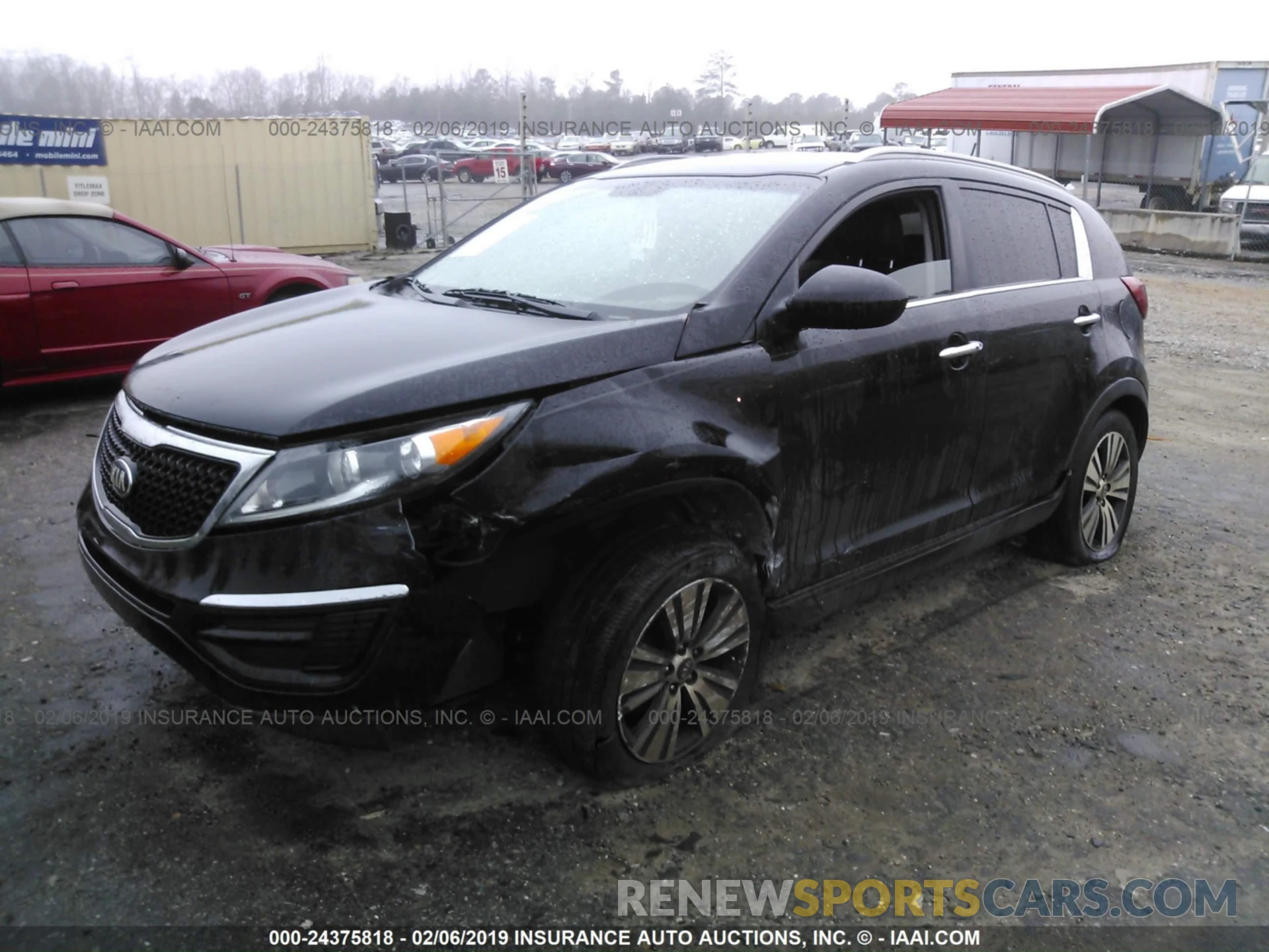 2 Photograph of a damaged car 4T1B11HK1KU160753 TOYOTA CAMRY 2019