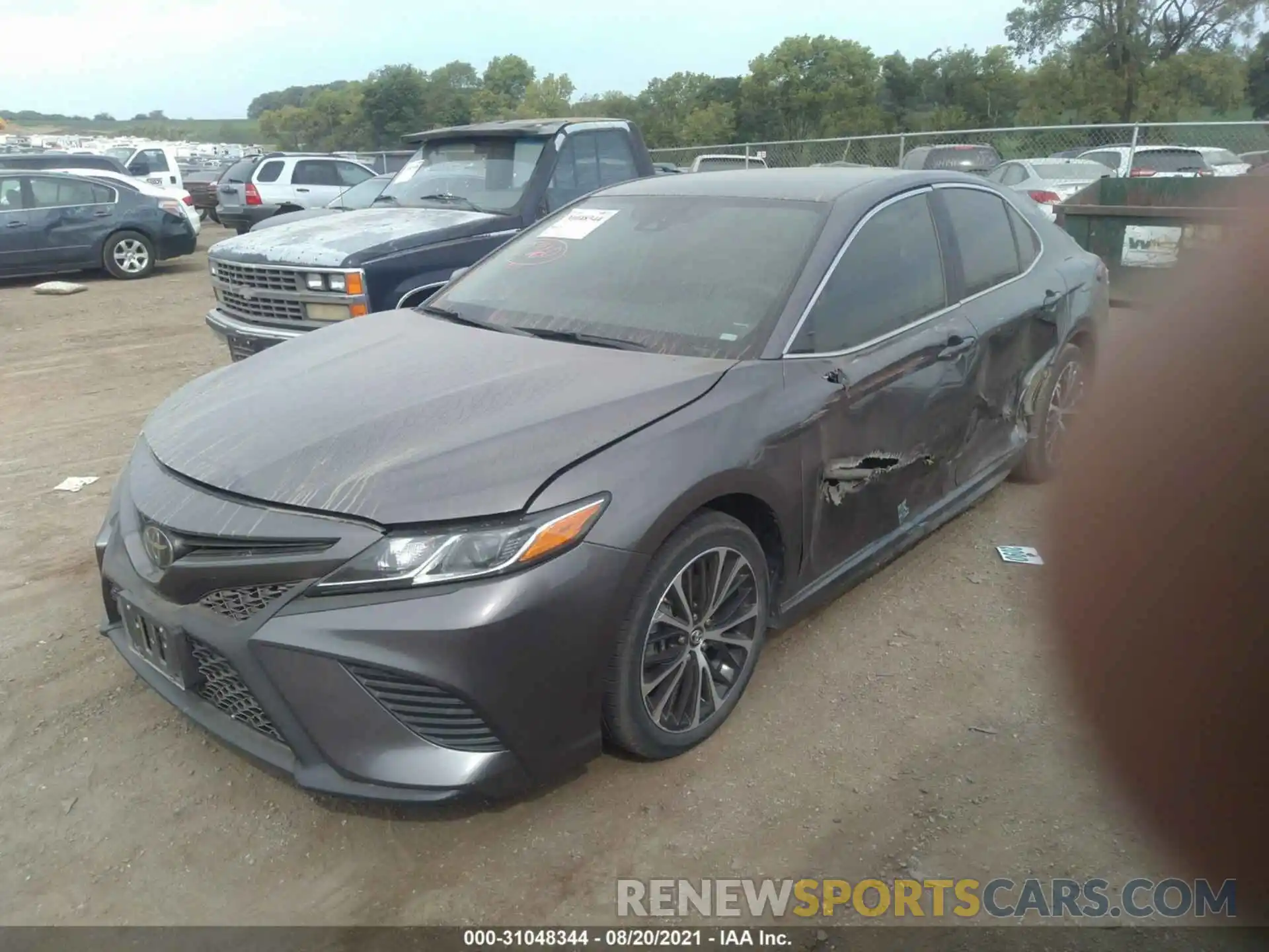 2 Photograph of a damaged car 4T1B11HK1KU161661 TOYOTA CAMRY 2019