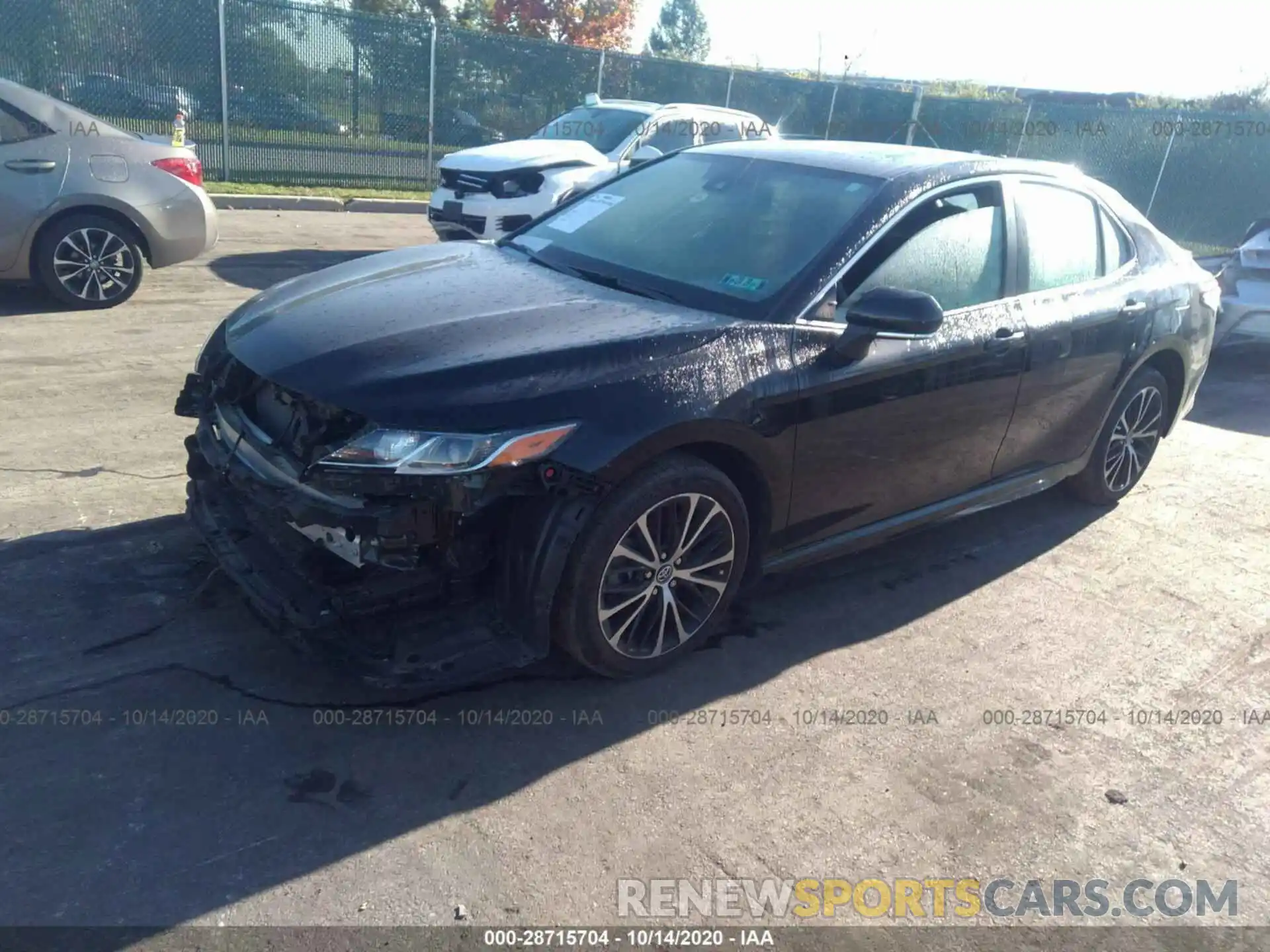 2 Photograph of a damaged car 4T1B11HK1KU162809 TOYOTA CAMRY 2019