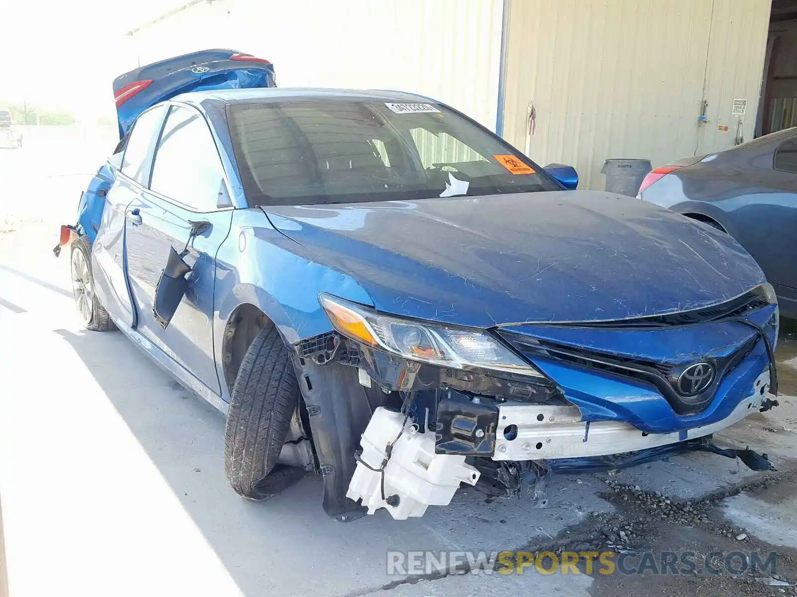 1 Photograph of a damaged car 4T1B11HK1KU163345 TOYOTA CAMRY 2019