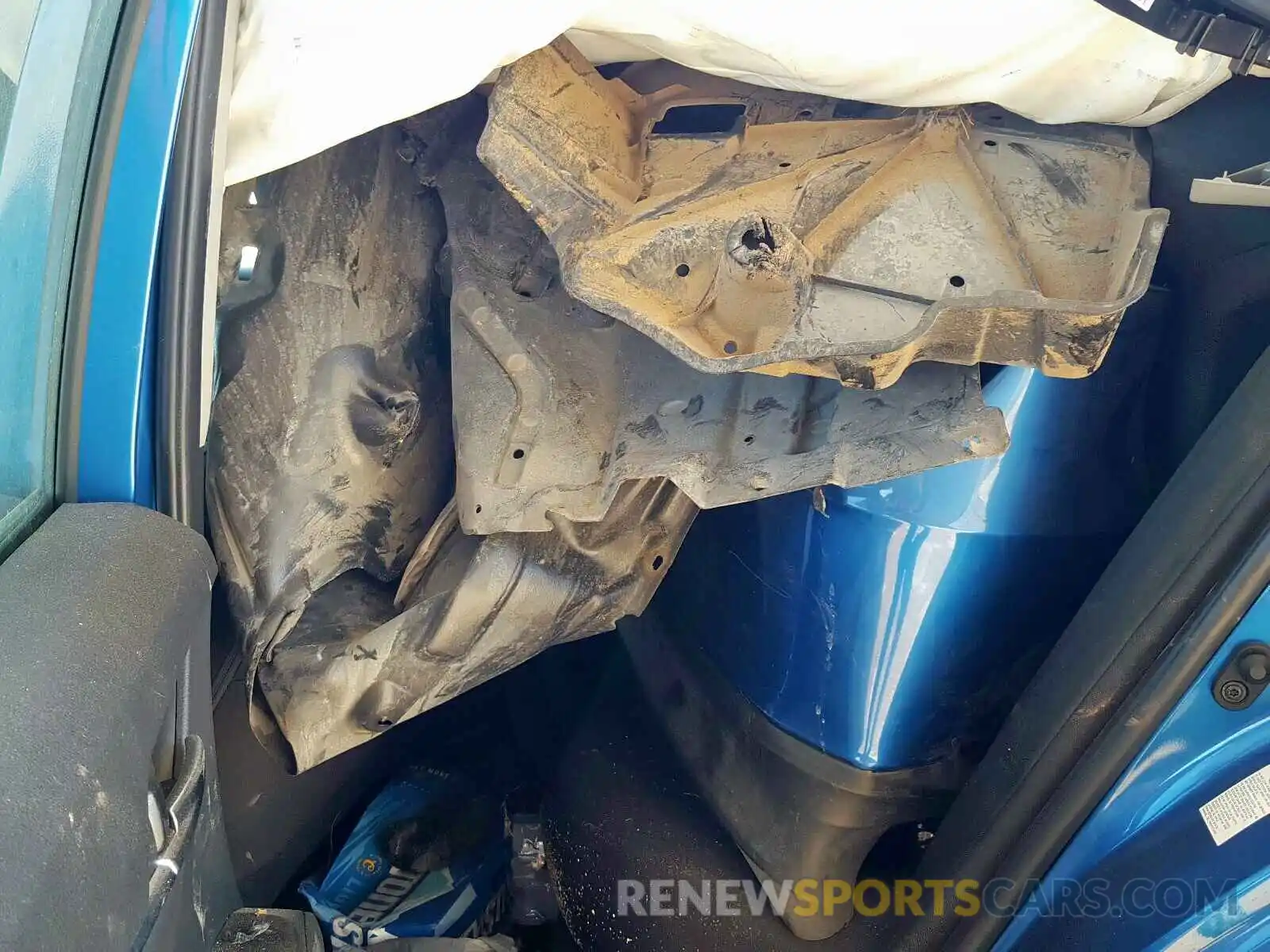 6 Photograph of a damaged car 4T1B11HK1KU163345 TOYOTA CAMRY 2019