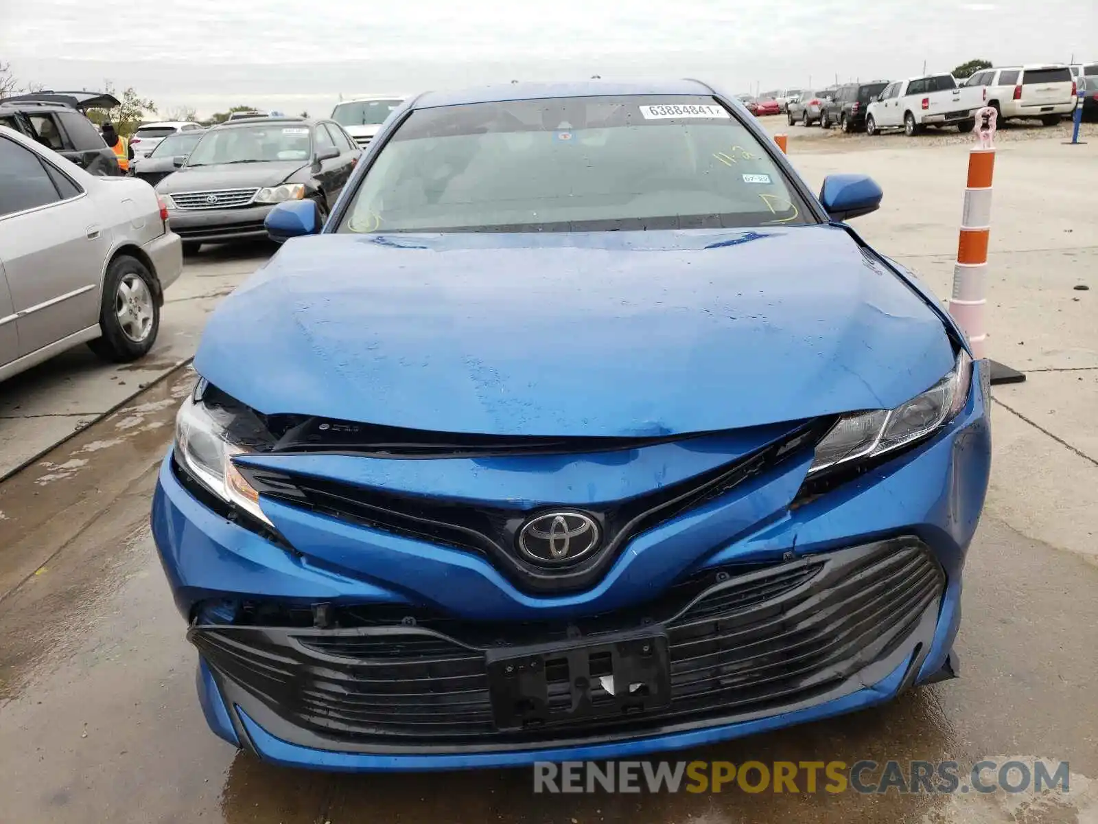 9 Photograph of a damaged car 4T1B11HK1KU164513 TOYOTA CAMRY 2019