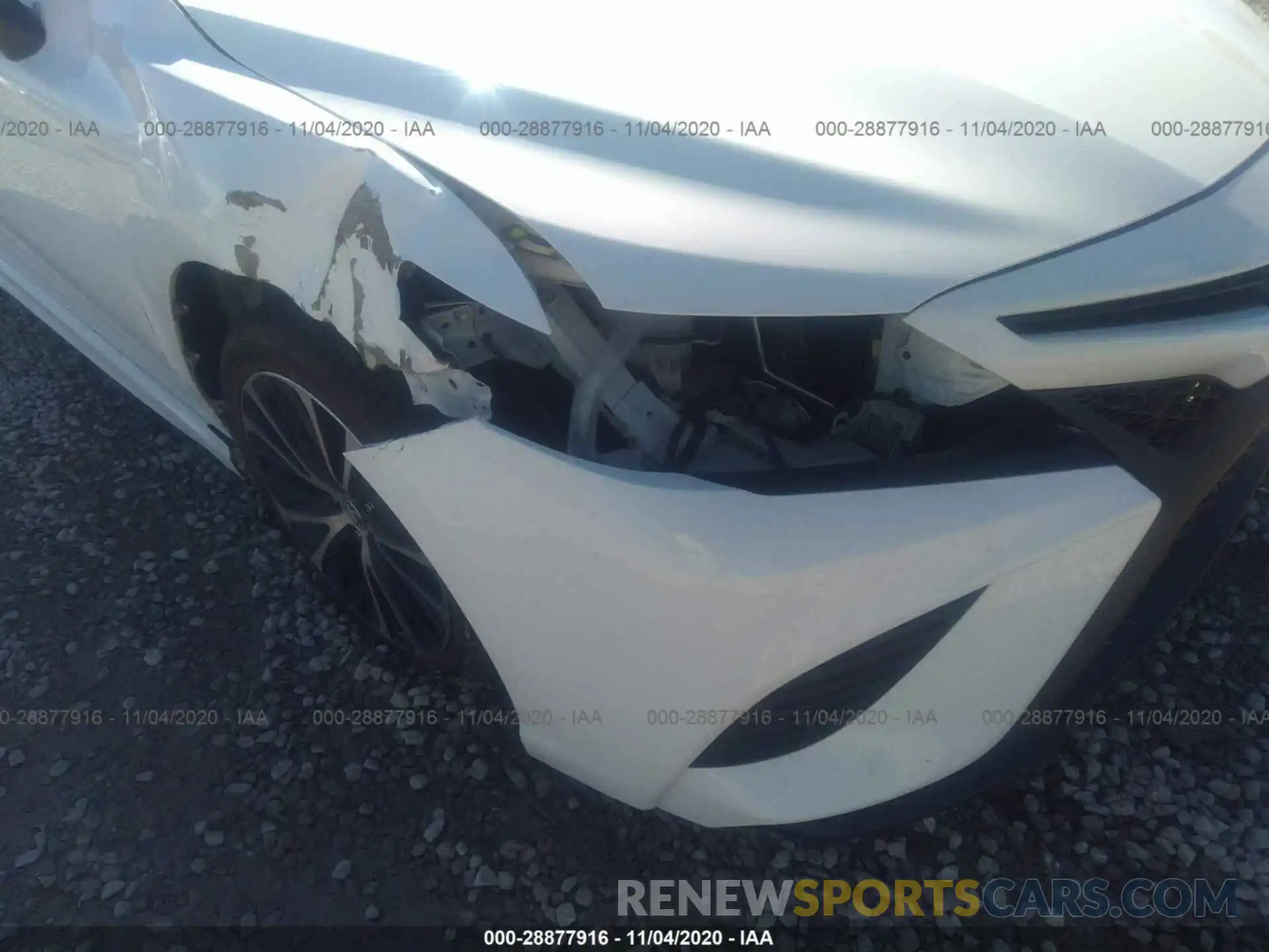 6 Photograph of a damaged car 4T1B11HK1KU165435 TOYOTA CAMRY 2019