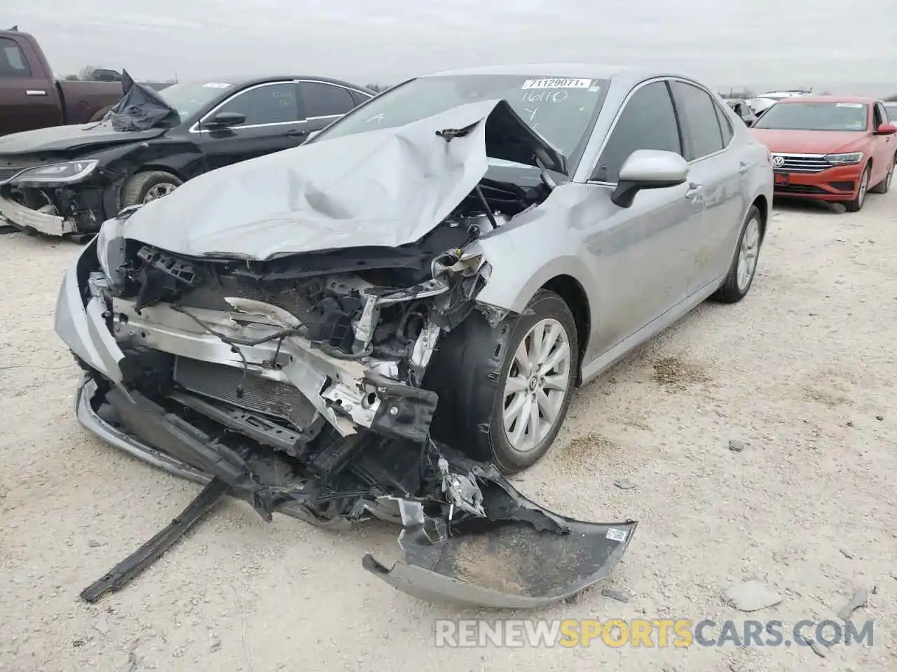 2 Photograph of a damaged car 4T1B11HK1KU166150 TOYOTA CAMRY 2019