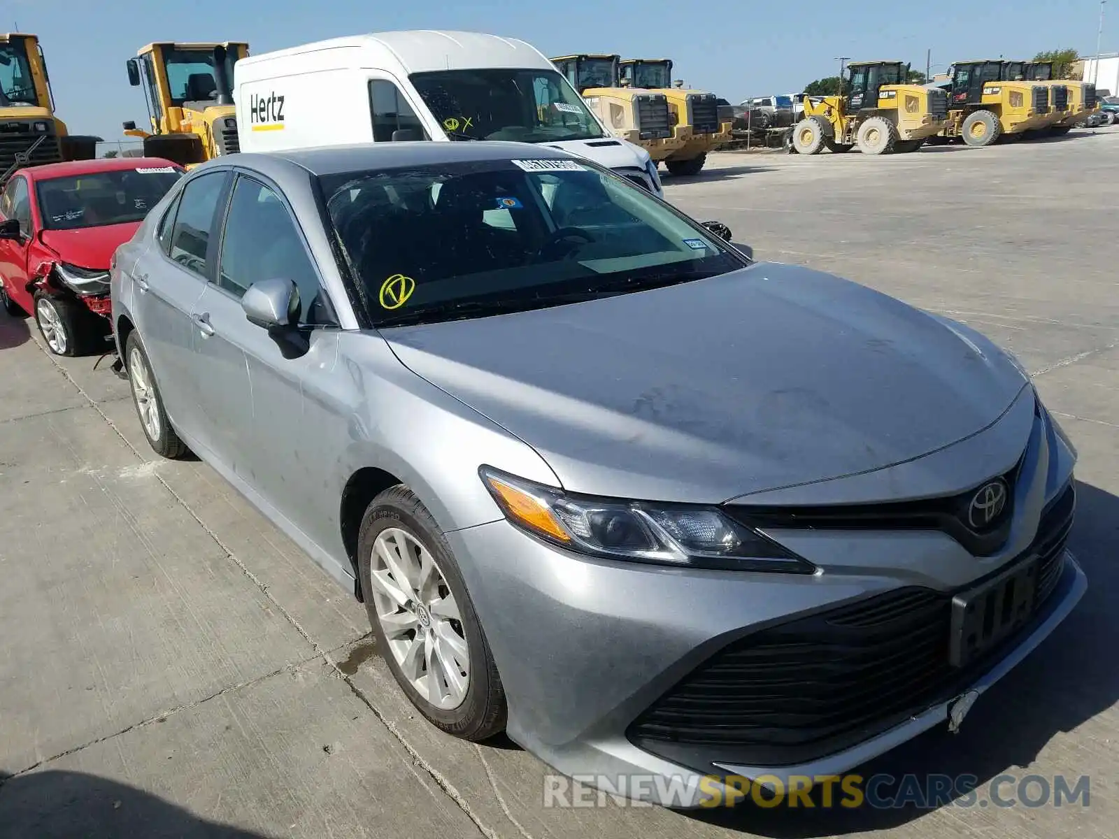 1 Photograph of a damaged car 4T1B11HK1KU166875 TOYOTA CAMRY 2019