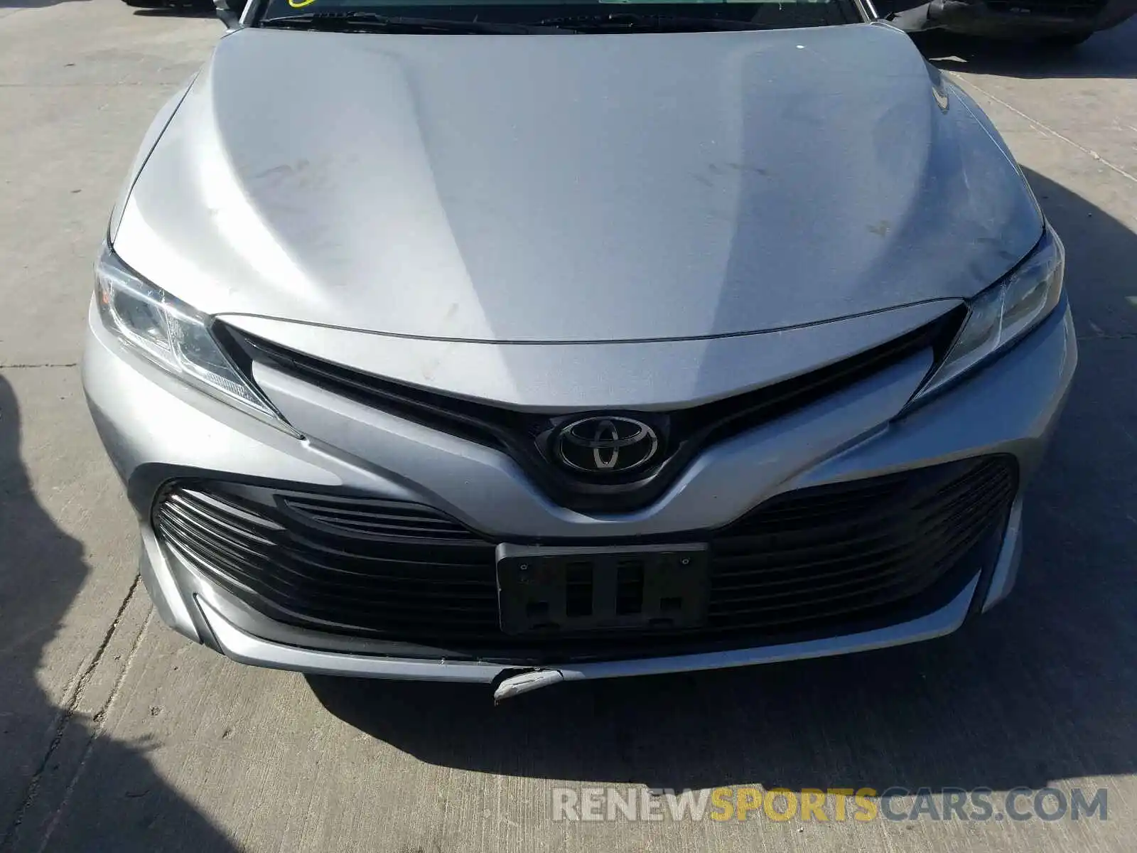 9 Photograph of a damaged car 4T1B11HK1KU166875 TOYOTA CAMRY 2019