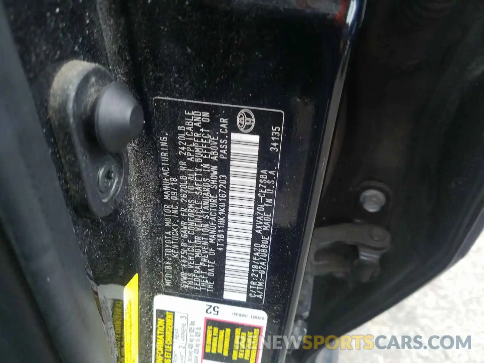 10 Photograph of a damaged car 4T1B11HK1KU167203 TOYOTA CAMRY 2019