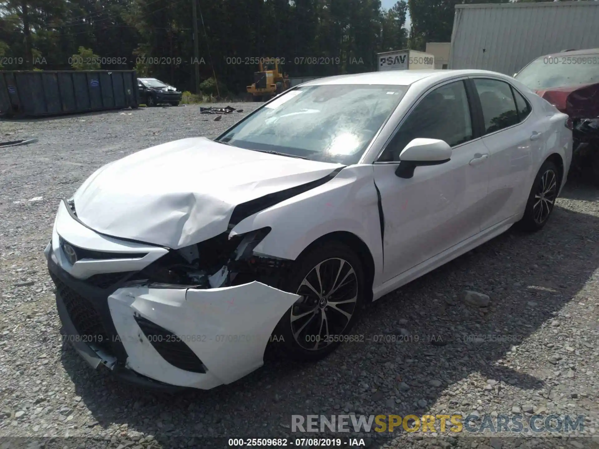 2 Photograph of a damaged car 4T1B11HK1KU168061 TOYOTA CAMRY 2019