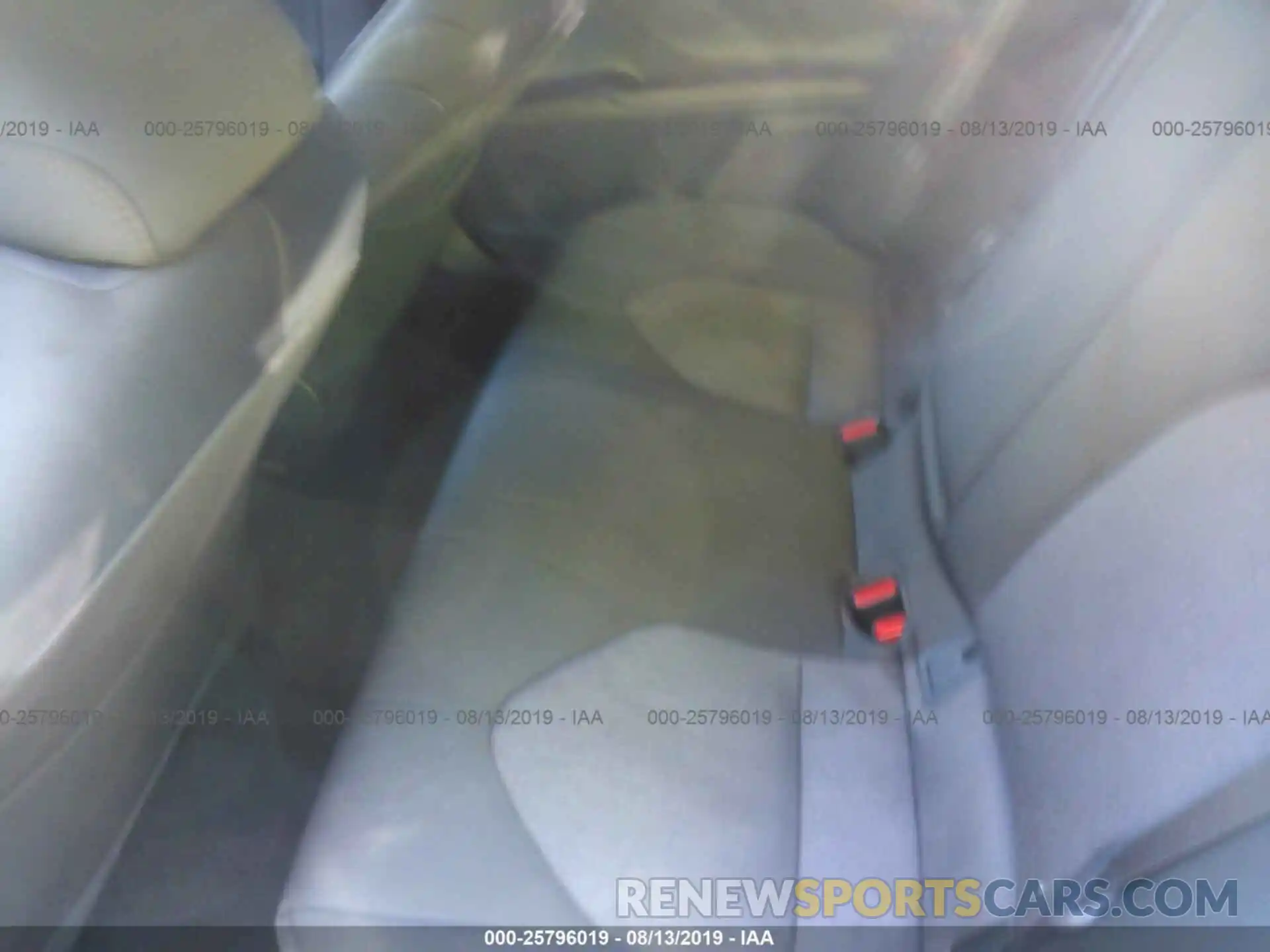 8 Photograph of a damaged car 4T1B11HK1KU170442 TOYOTA CAMRY 2019