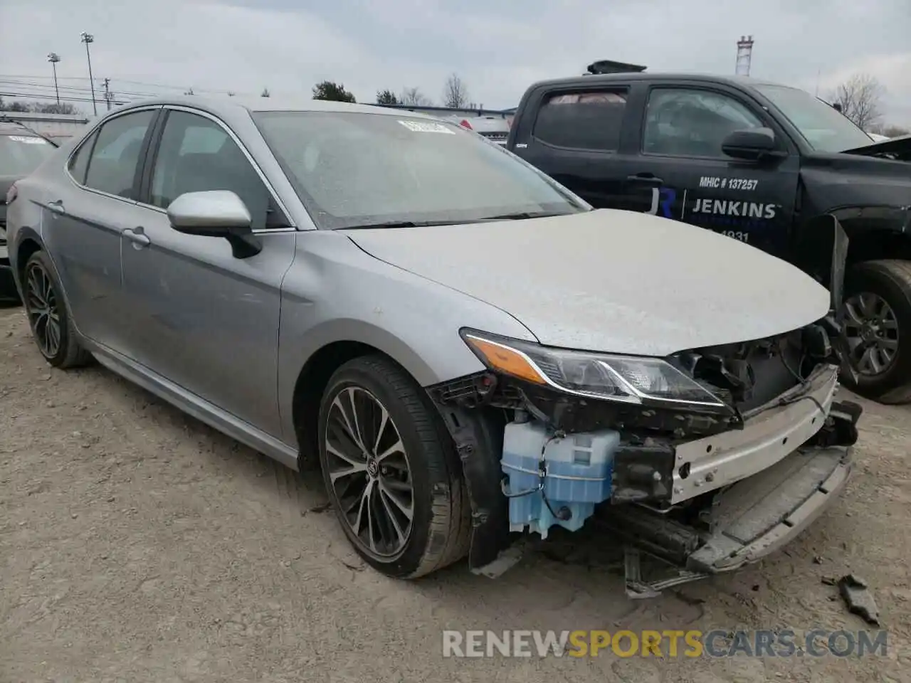 1 Photograph of a damaged car 4T1B11HK1KU172322 TOYOTA CAMRY 2019