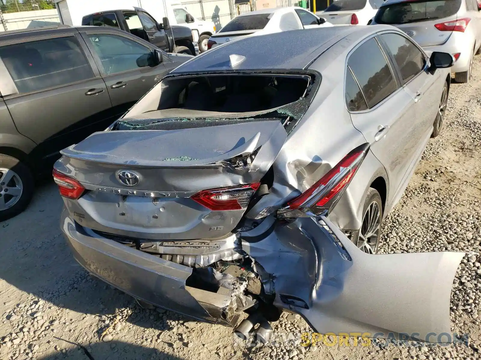 9 Photograph of a damaged car 4T1B11HK1KU176189 TOYOTA CAMRY 2019