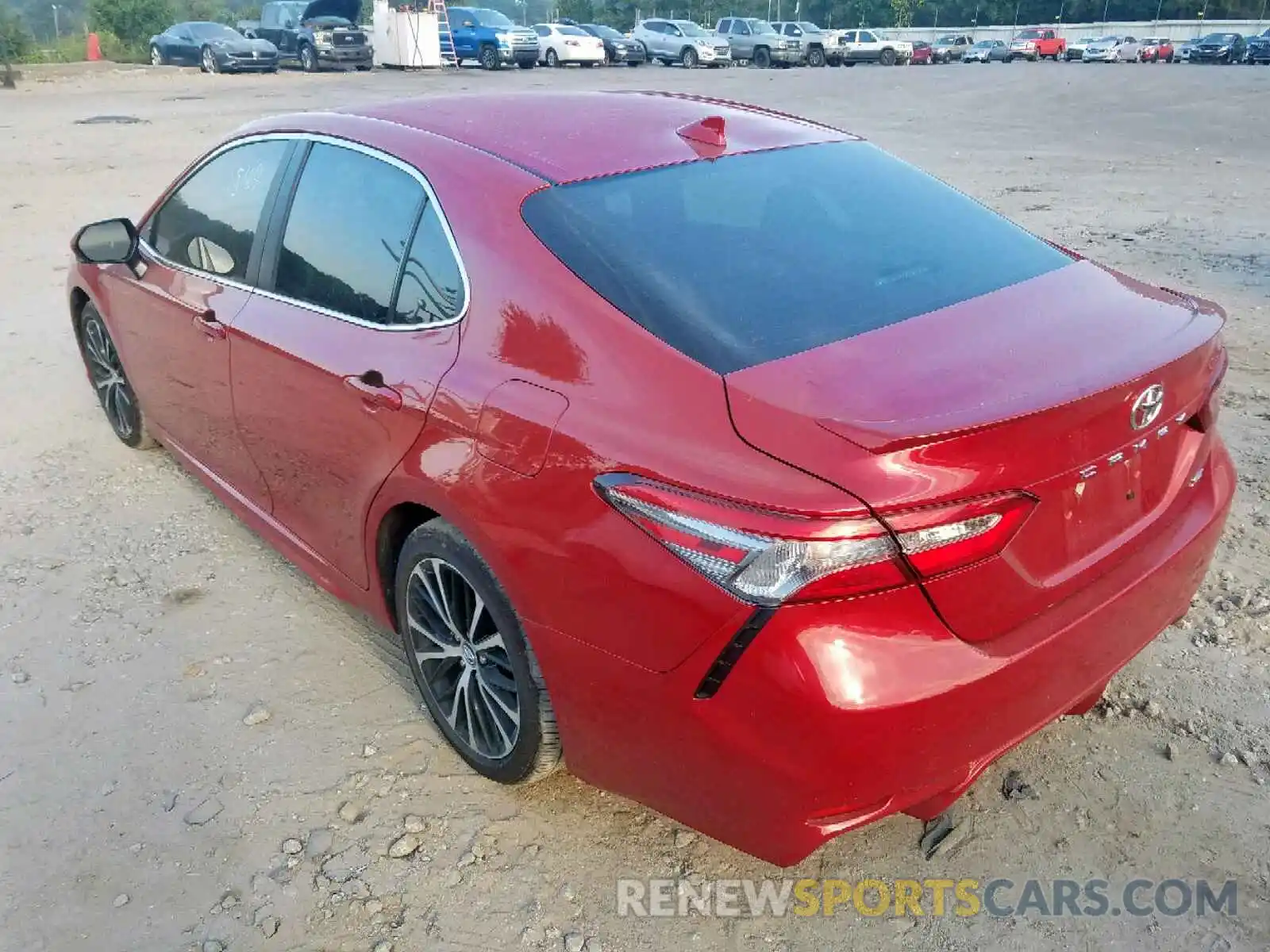 3 Photograph of a damaged car 4T1B11HK1KU177990 TOYOTA CAMRY 2019