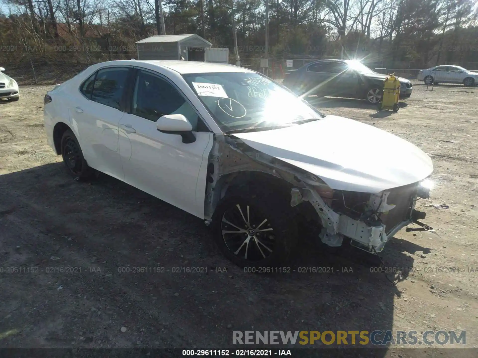 1 Photograph of a damaged car 4T1B11HK1KU180663 TOYOTA CAMRY 2019