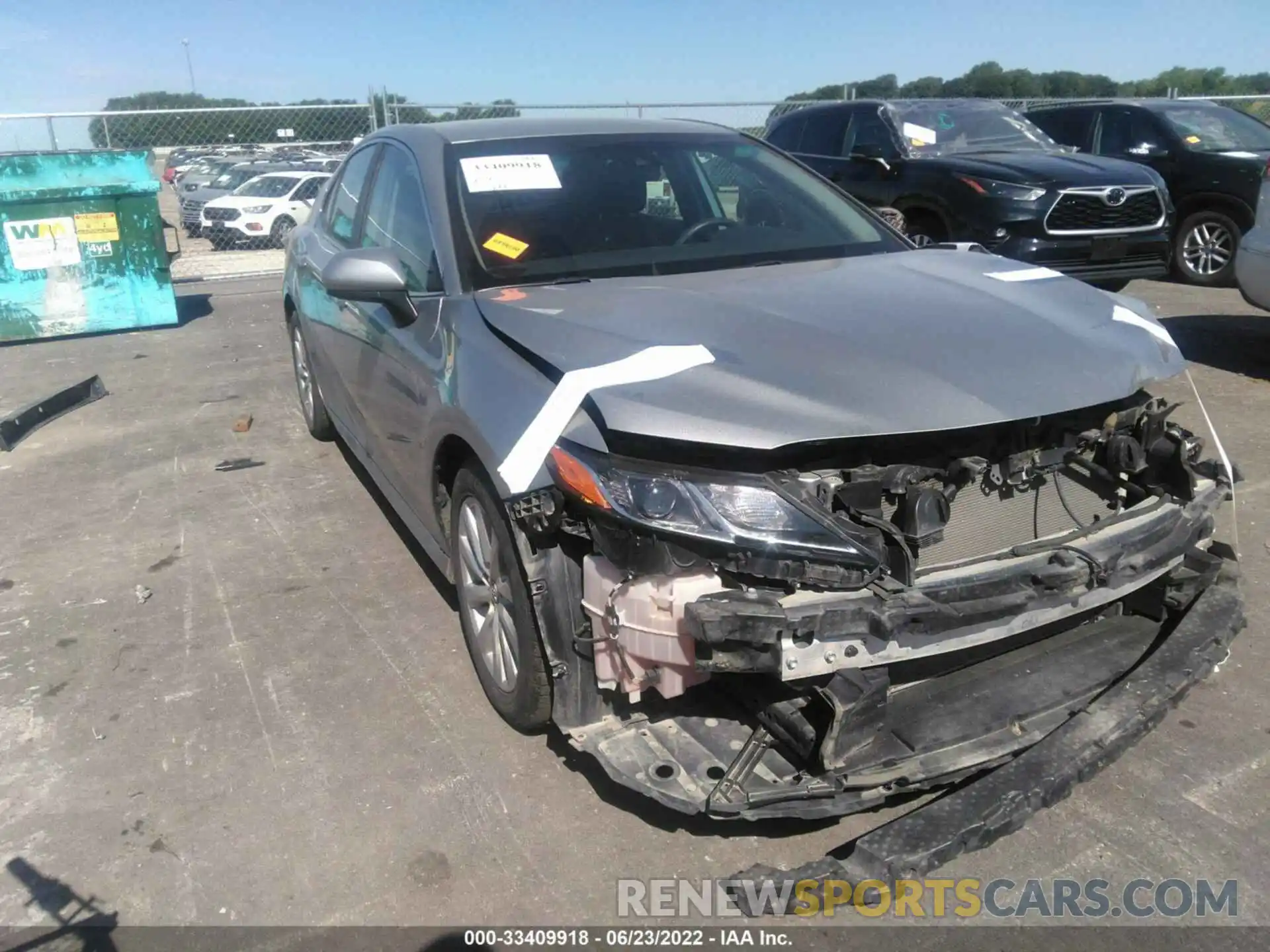 1 Photograph of a damaged car 4T1B11HK1KU181800 TOYOTA CAMRY 2019