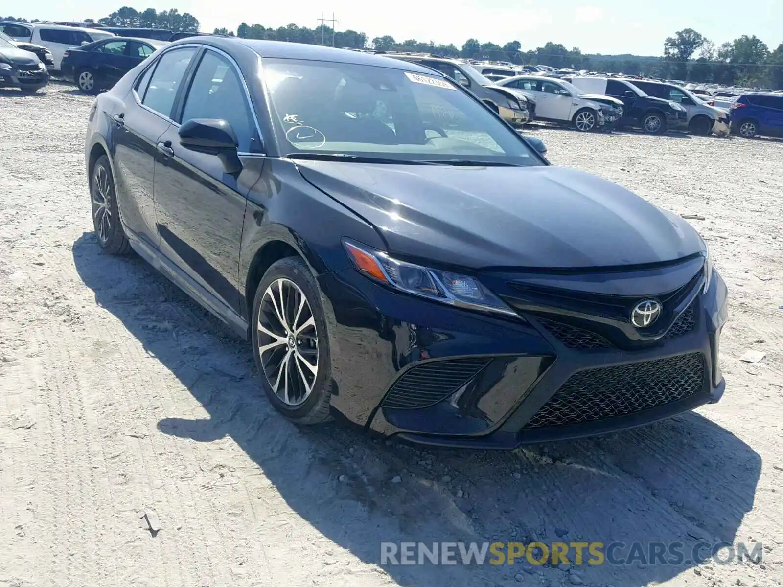 1 Photograph of a damaged car 4T1B11HK1KU182459 TOYOTA CAMRY 2019