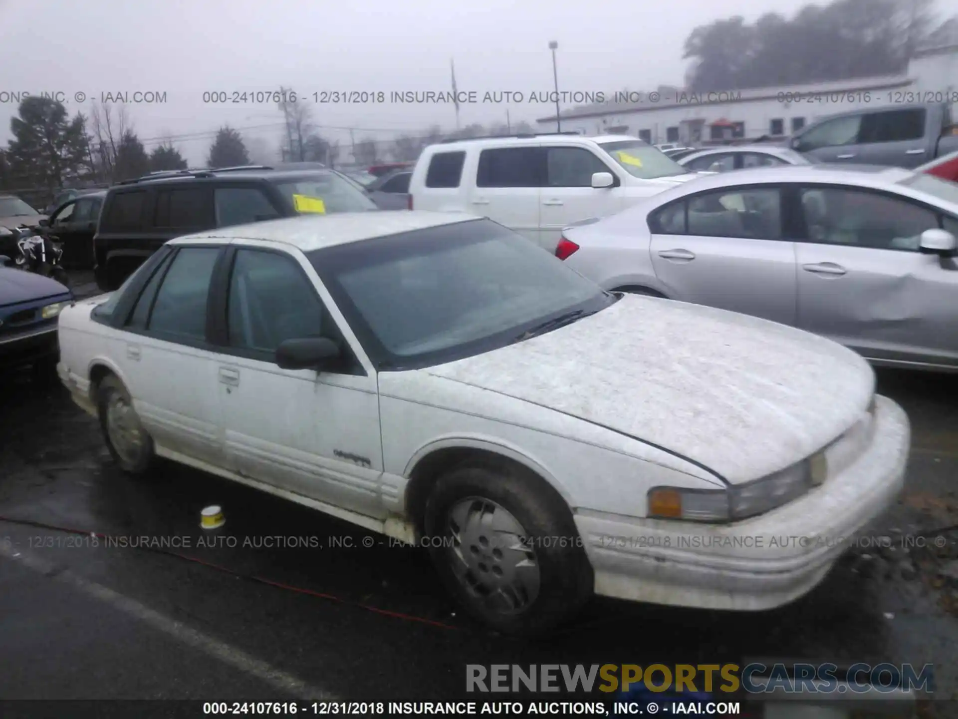 1 Photograph of a damaged car 4T1B11HK1KU183479 TOYOTA CAMRY 2019