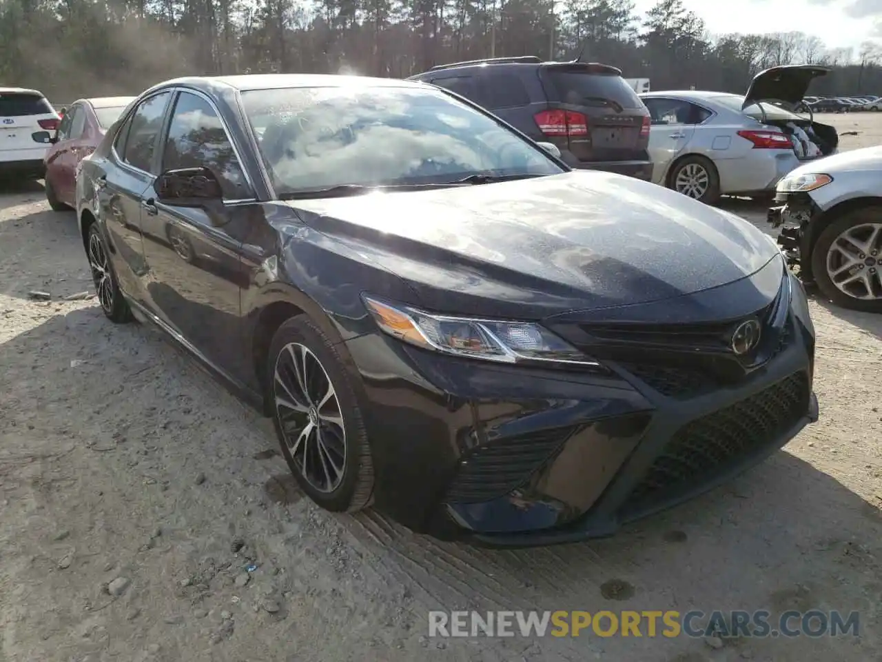 1 Photograph of a damaged car 4T1B11HK1KU183935 TOYOTA CAMRY 2019