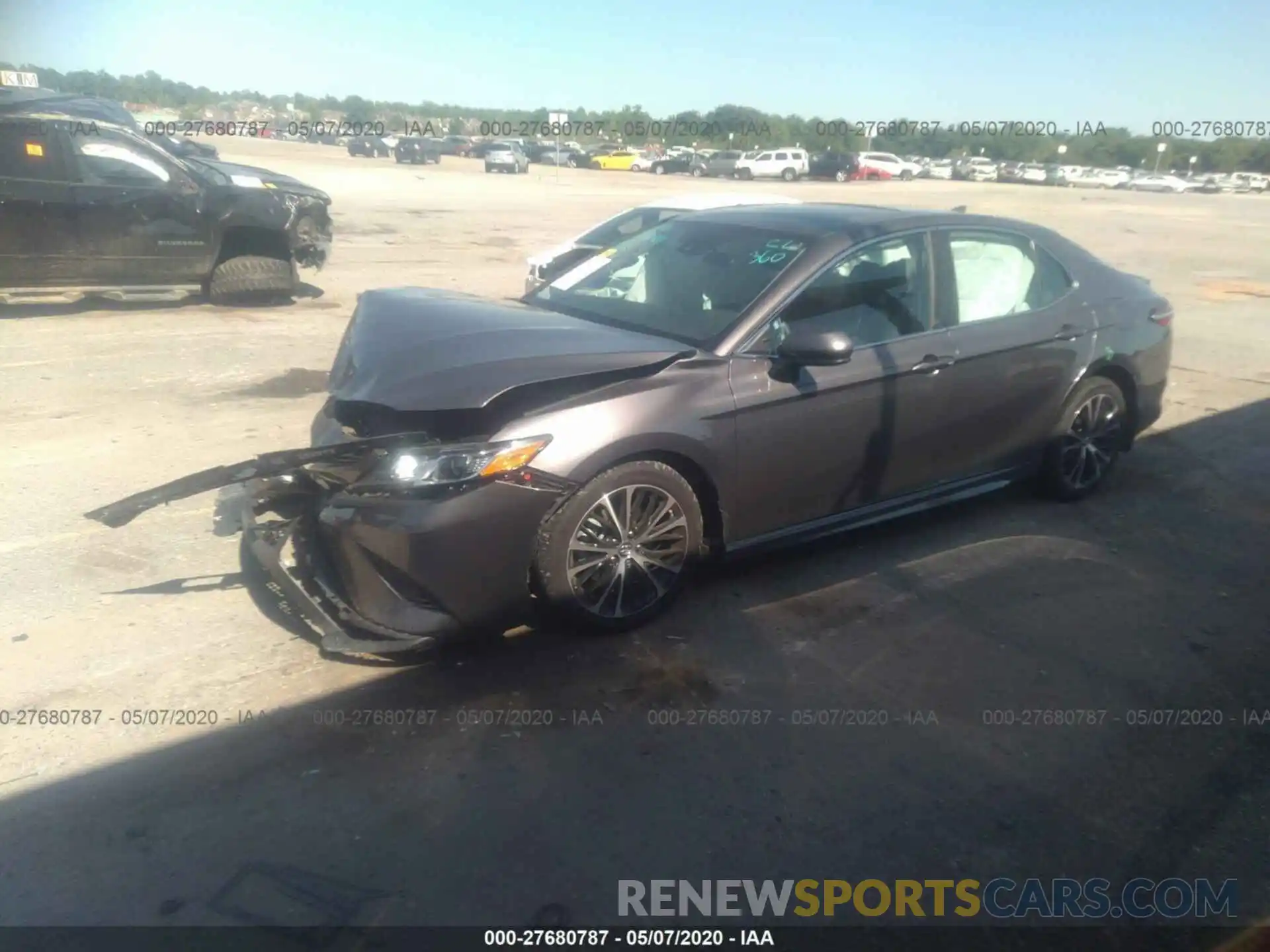 2 Photograph of a damaged car 4T1B11HK1KU184714 TOYOTA CAMRY 2019