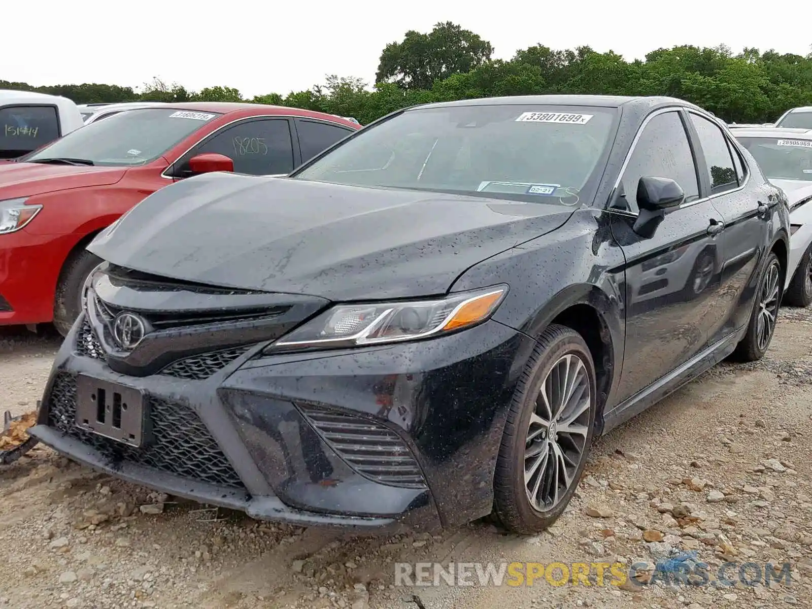 2 Photograph of a damaged car 4T1B11HK1KU185426 TOYOTA CAMRY 2019