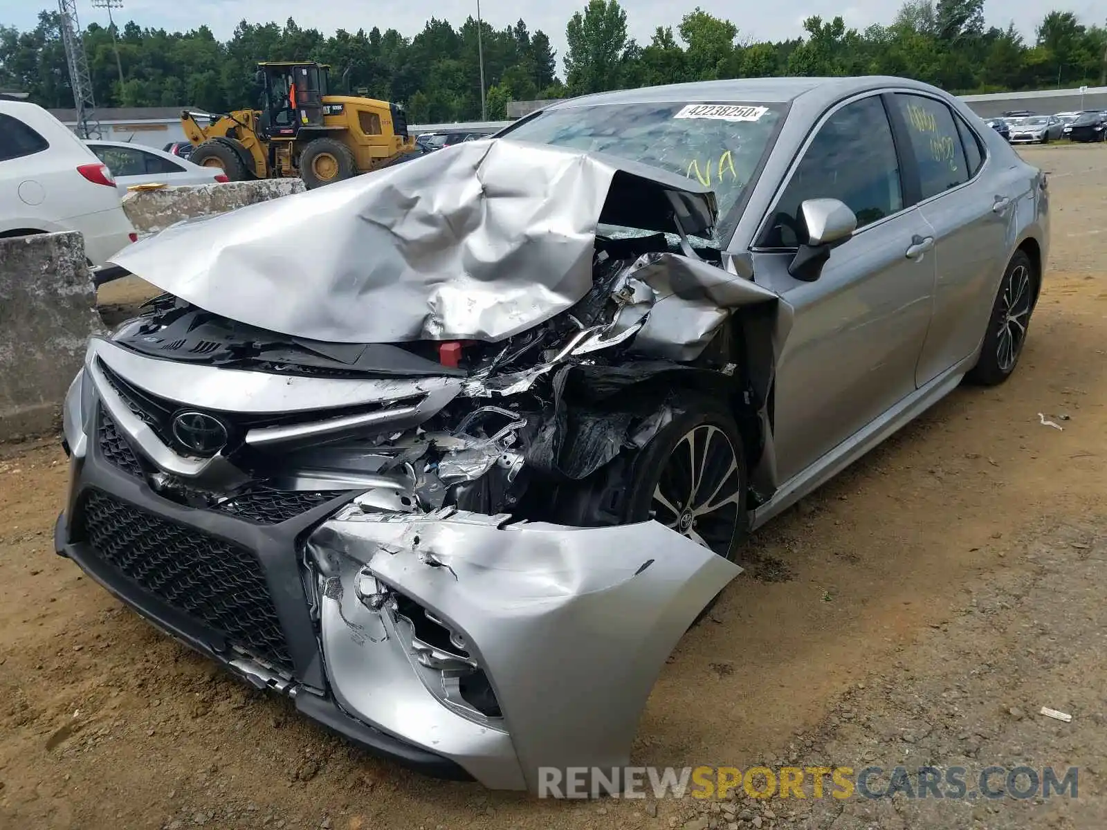 2 Photograph of a damaged car 4T1B11HK1KU191873 TOYOTA CAMRY 2019