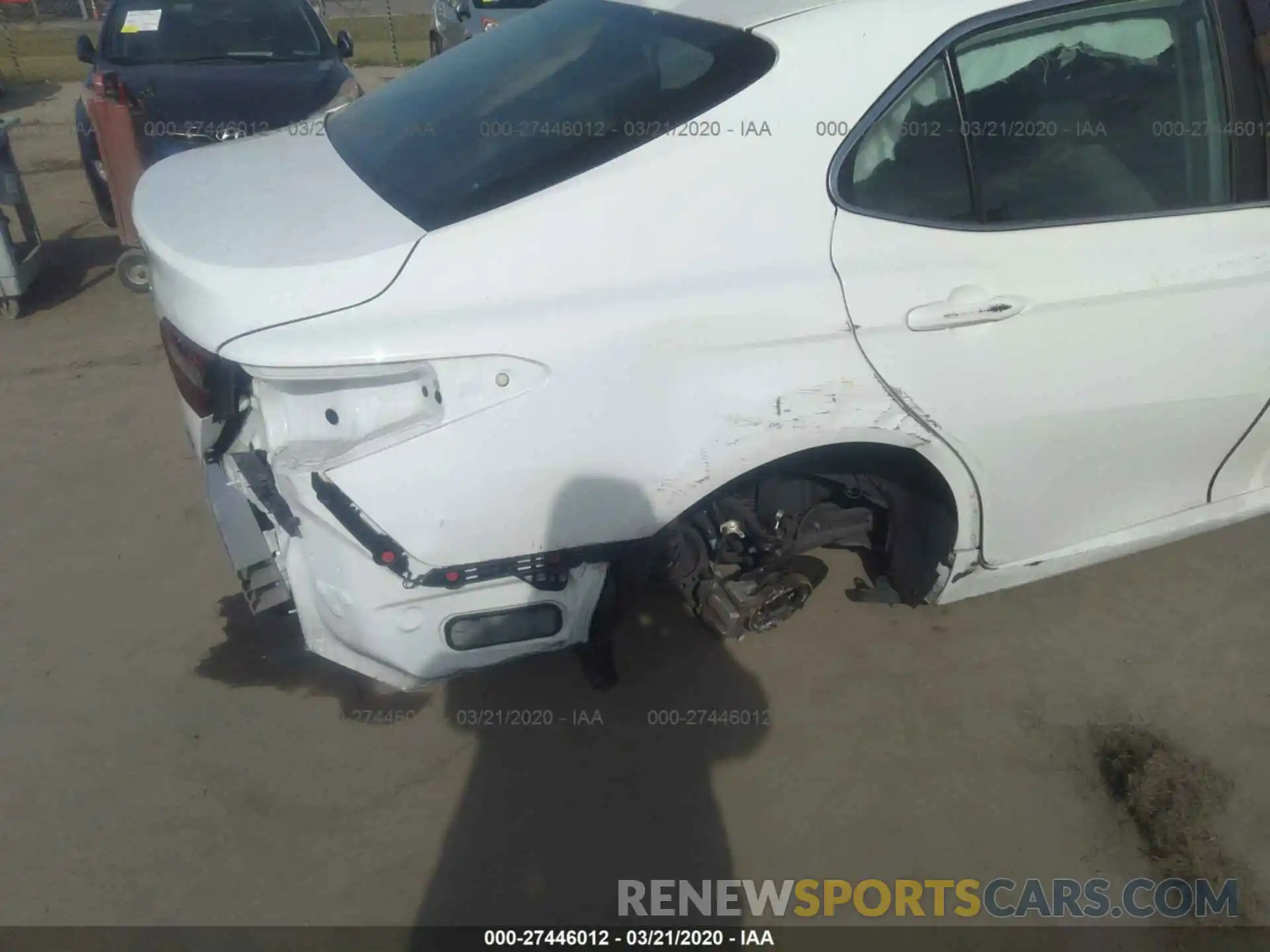 6 Photograph of a damaged car 4T1B11HK1KU196734 TOYOTA CAMRY 2019