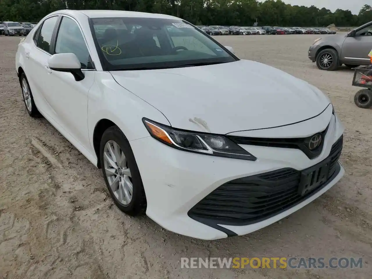 1 Photograph of a damaged car 4T1B11HK1KU196880 TOYOTA CAMRY 2019