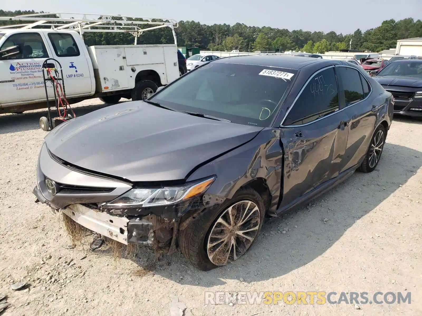 2 Photograph of a damaged car 4T1B11HK1KU198550 TOYOTA CAMRY 2019