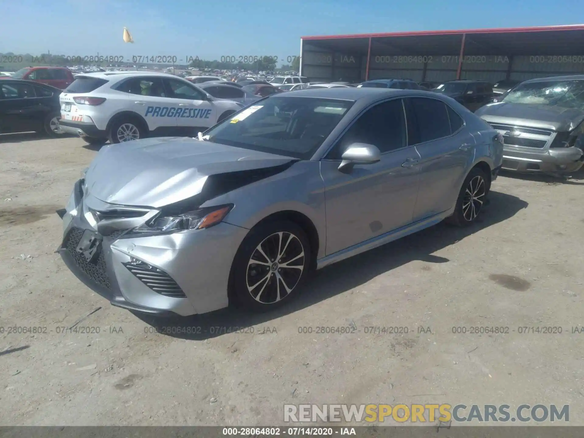 2 Photograph of a damaged car 4T1B11HK1KU199794 TOYOTA CAMRY 2019