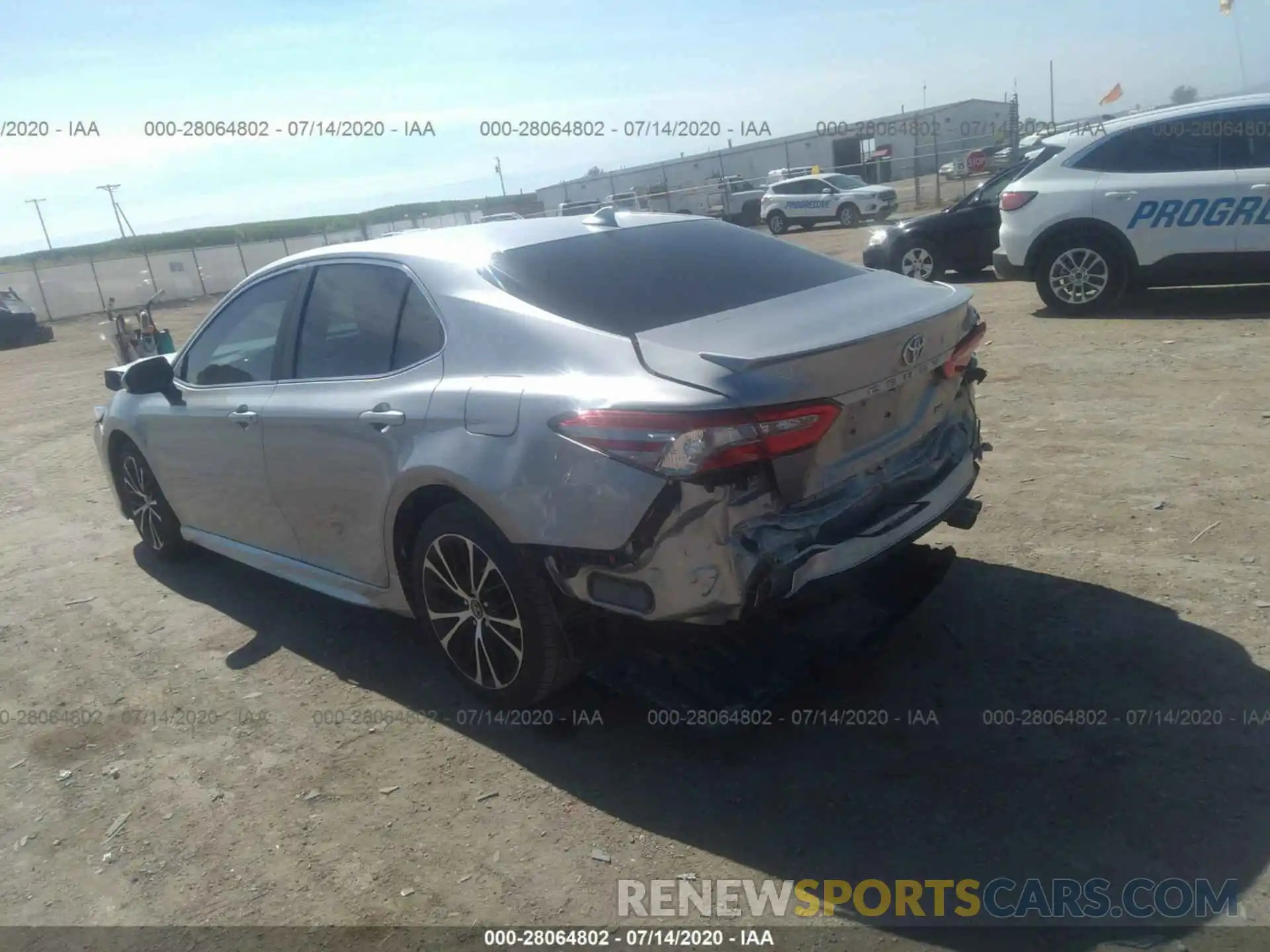 3 Photograph of a damaged car 4T1B11HK1KU199794 TOYOTA CAMRY 2019