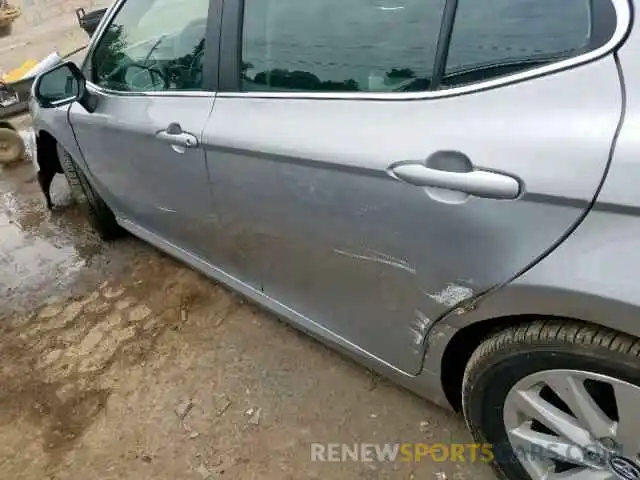9 Photograph of a damaged car 4T1B11HK1KU200622 TOYOTA CAMRY 2019