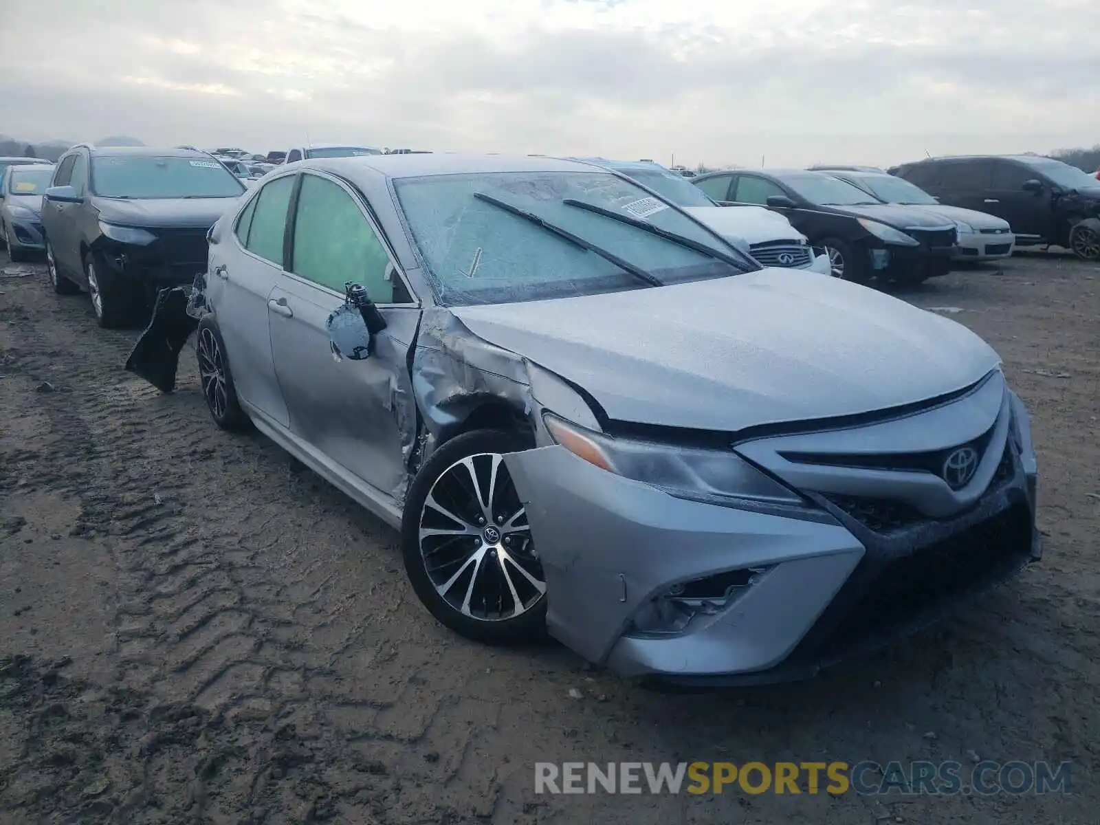 1 Photograph of a damaged car 4T1B11HK1KU201107 TOYOTA CAMRY 2019