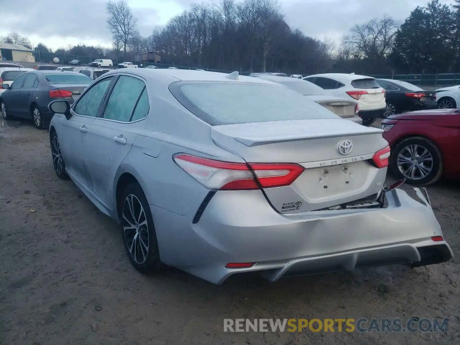 3 Photograph of a damaged car 4T1B11HK1KU201107 TOYOTA CAMRY 2019