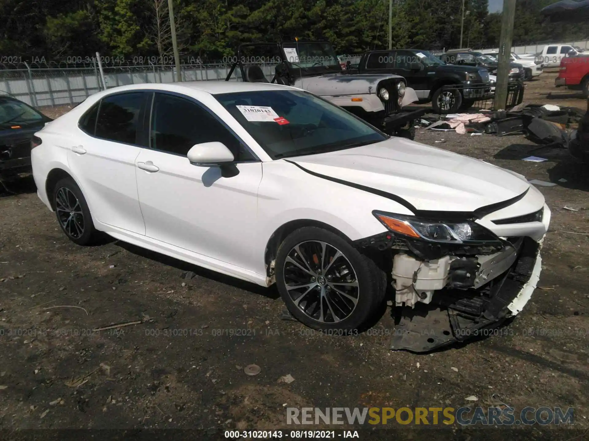 1 Photograph of a damaged car 4T1B11HK1KU201124 TOYOTA CAMRY 2019