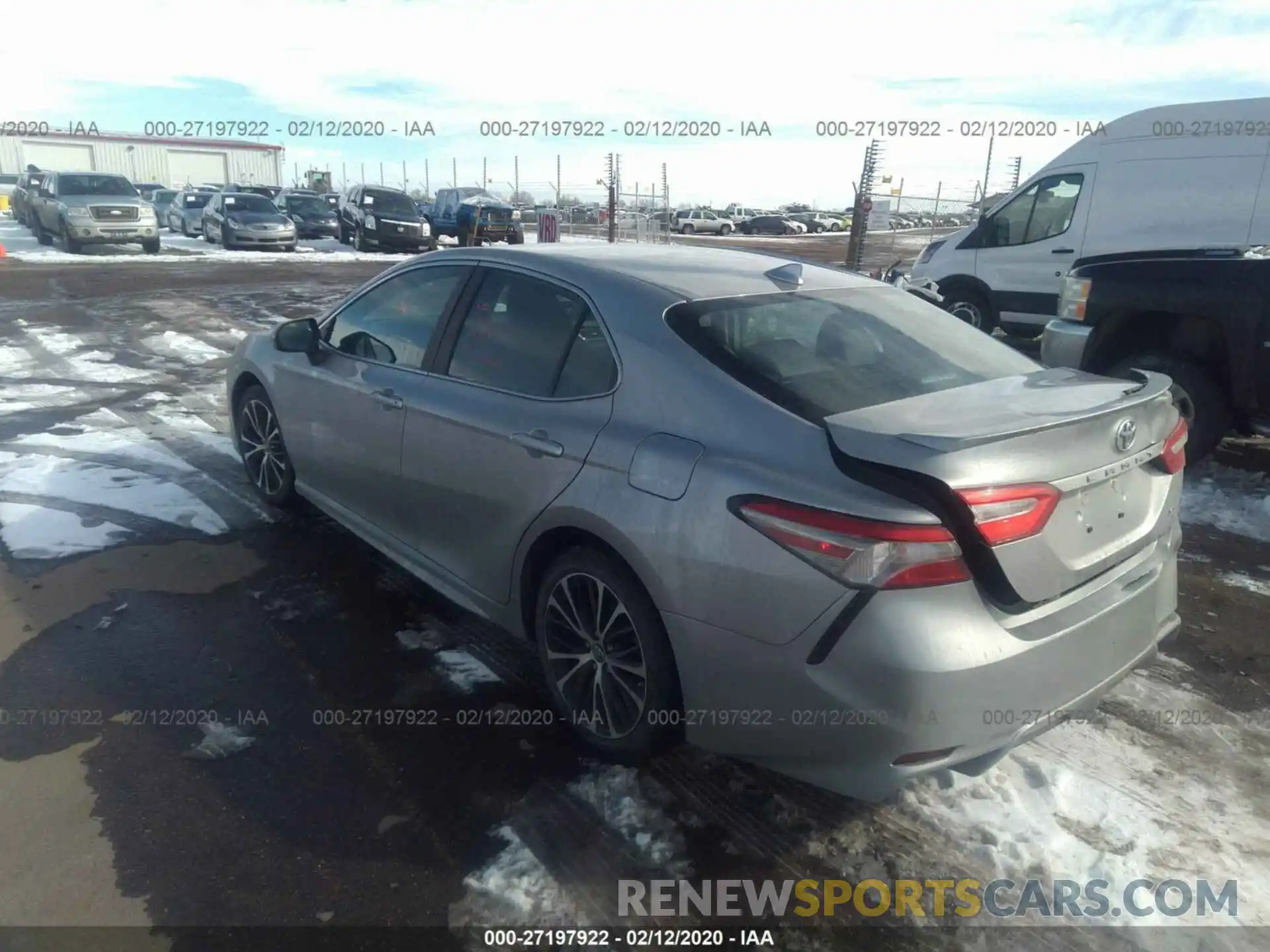 3 Photograph of a damaged car 4T1B11HK1KU201172 TOYOTA CAMRY 2019