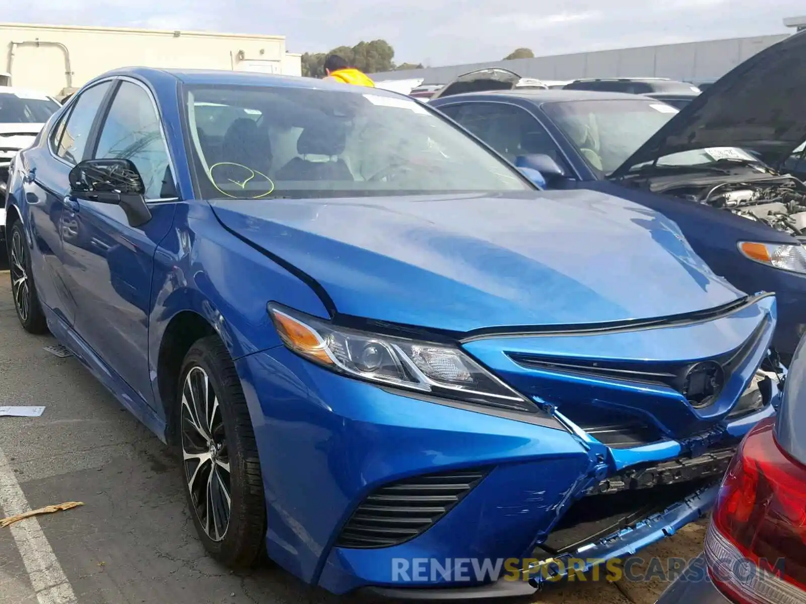 1 Photograph of a damaged car 4T1B11HK1KU201933 TOYOTA CAMRY 2019