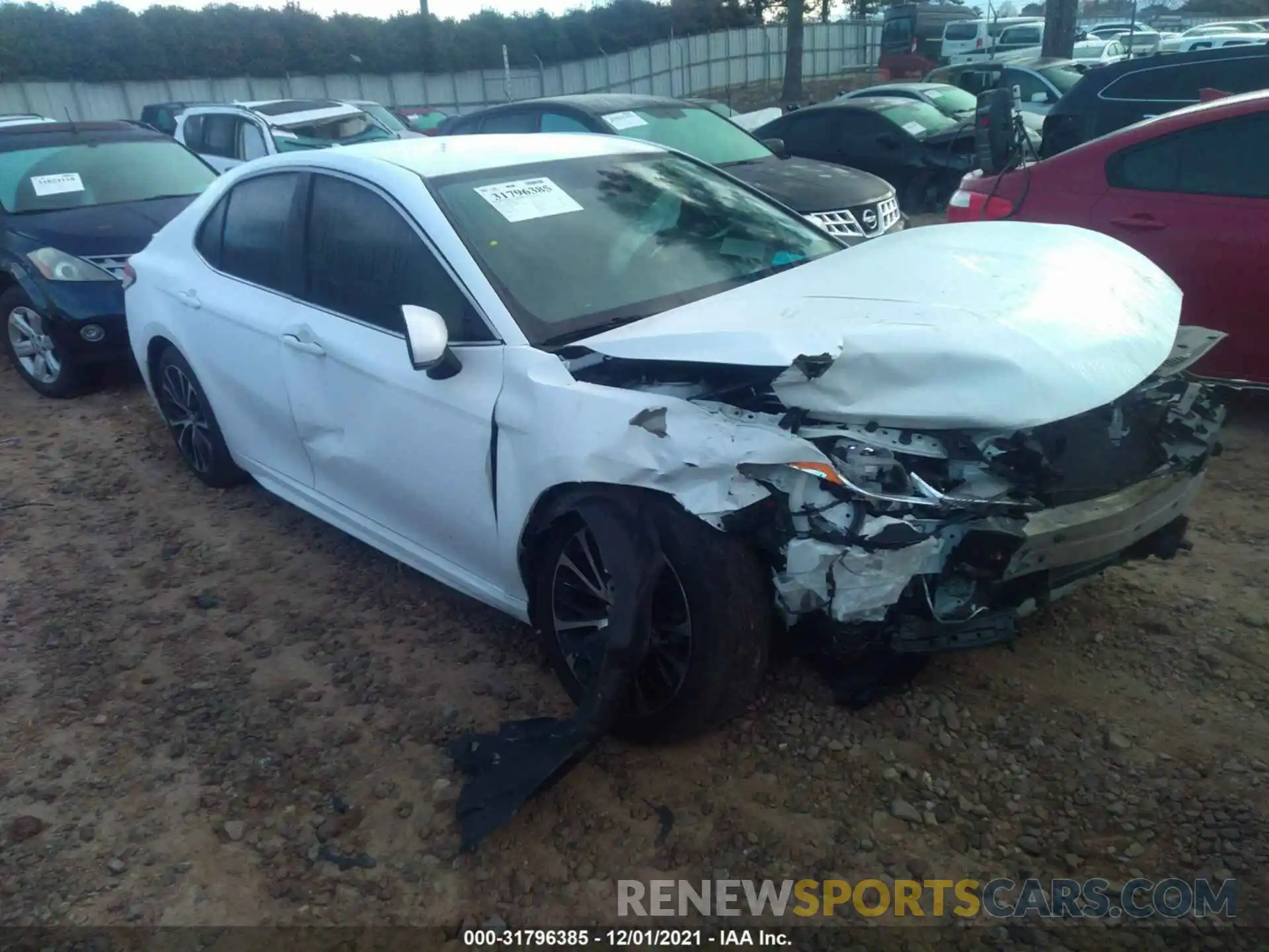 1 Photograph of a damaged car 4T1B11HK1KU204203 TOYOTA CAMRY 2019