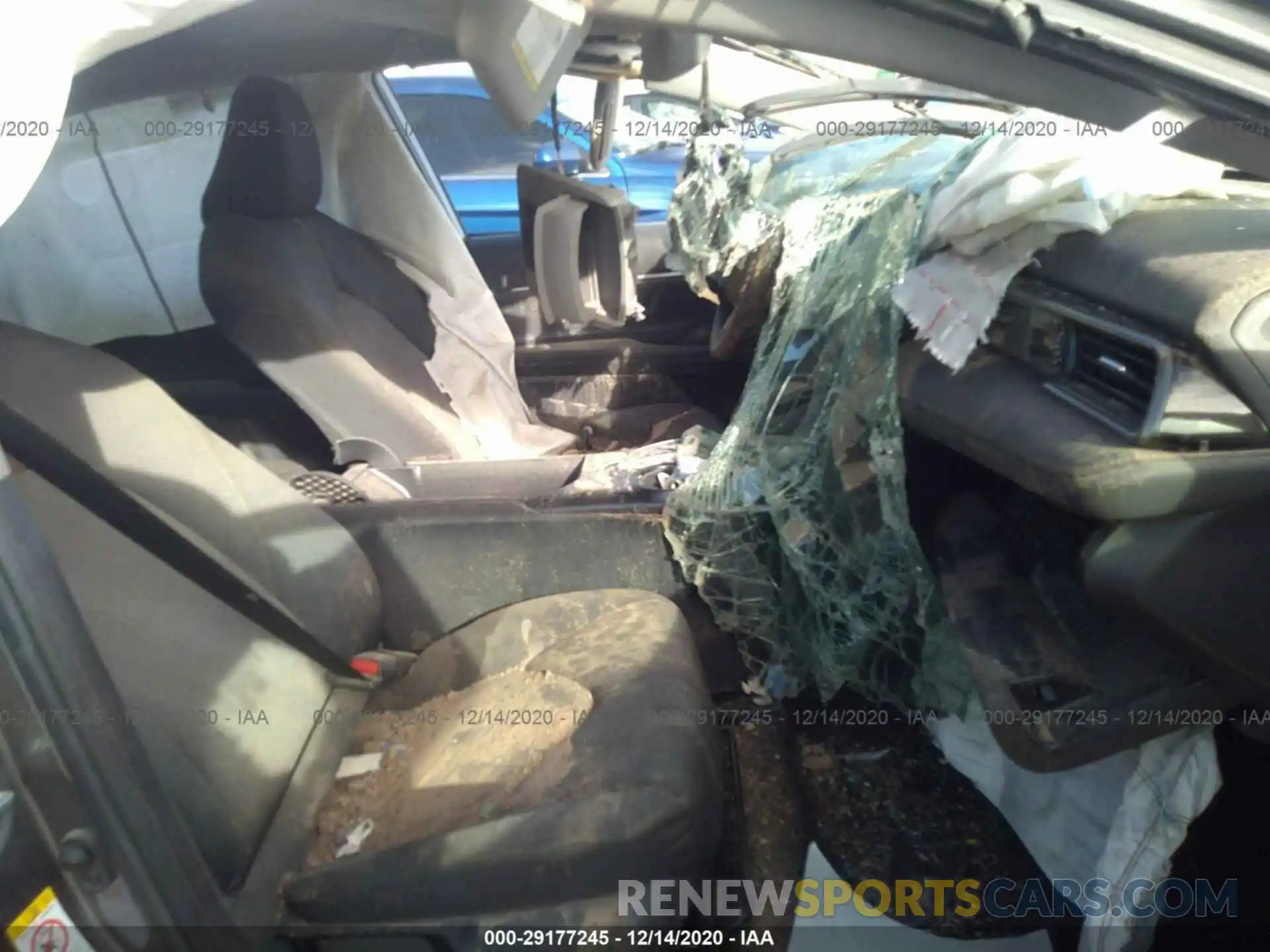 5 Photograph of a damaged car 4T1B11HK1KU204640 TOYOTA CAMRY 2019