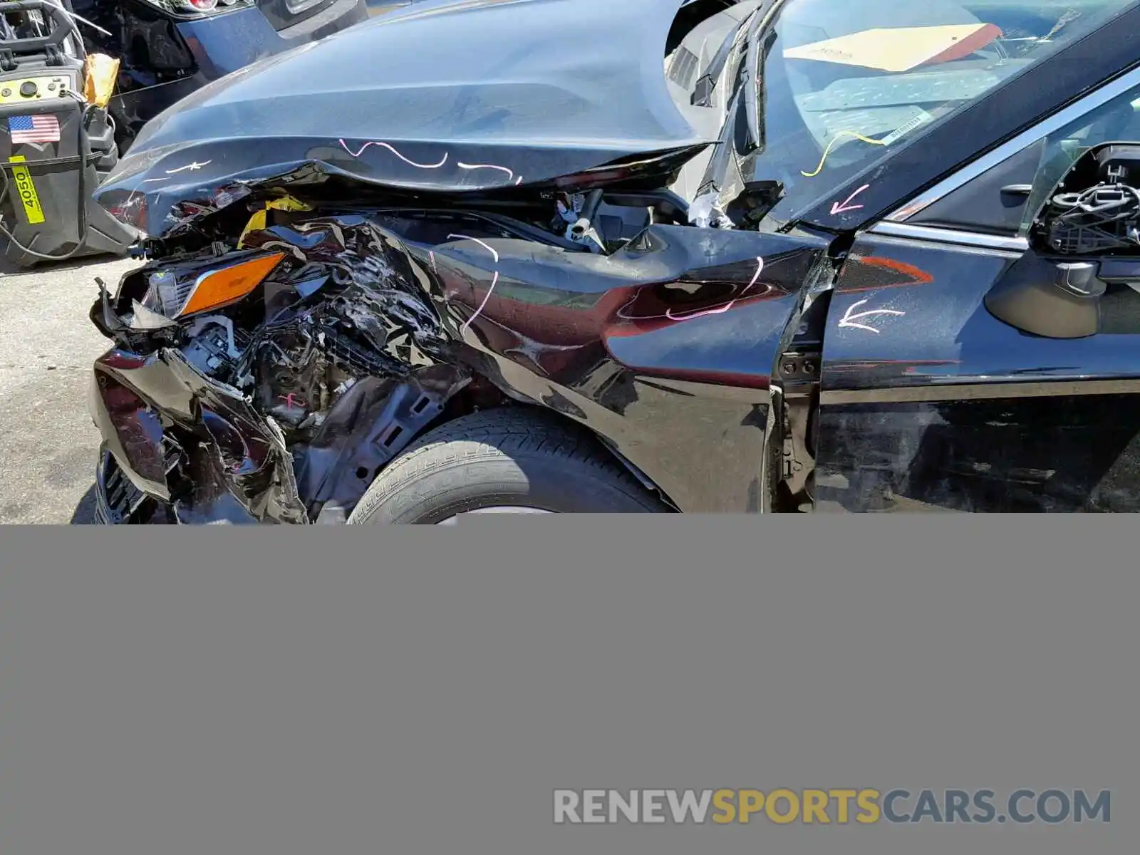 9 Photograph of a damaged car 4T1B11HK1KU204914 TOYOTA CAMRY 2019