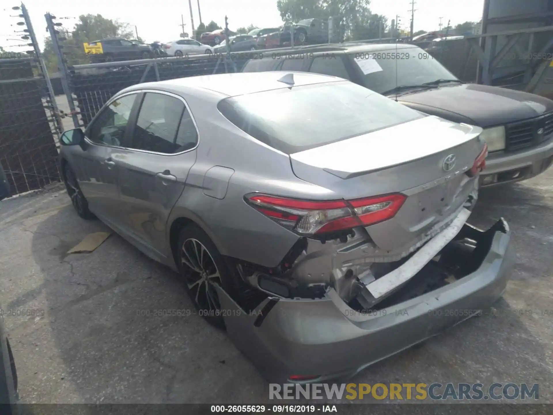 3 Photograph of a damaged car 4T1B11HK1KU205562 TOYOTA CAMRY 2019