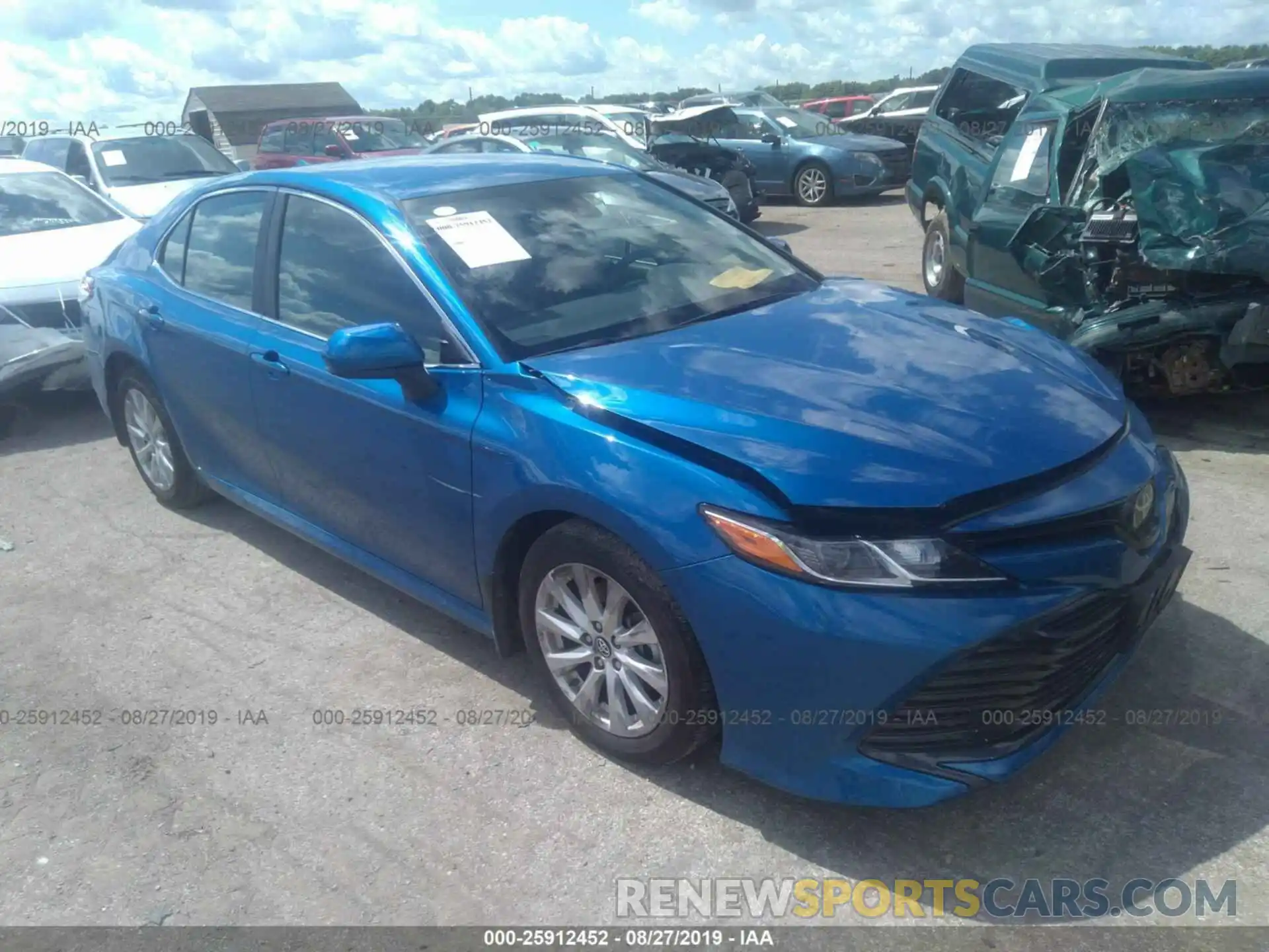 1 Photograph of a damaged car 4T1B11HK1KU205903 TOYOTA CAMRY 2019