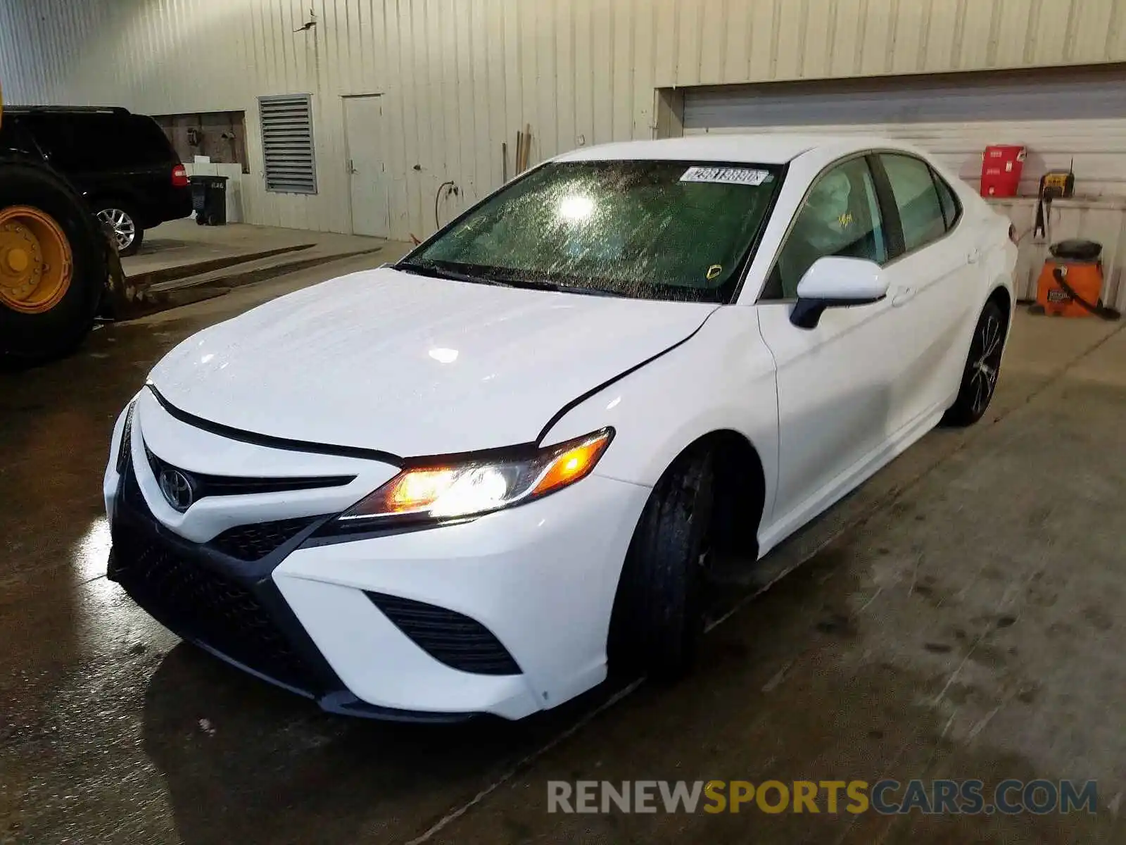 2 Photograph of a damaged car 4T1B11HK1KU206467 TOYOTA CAMRY 2019