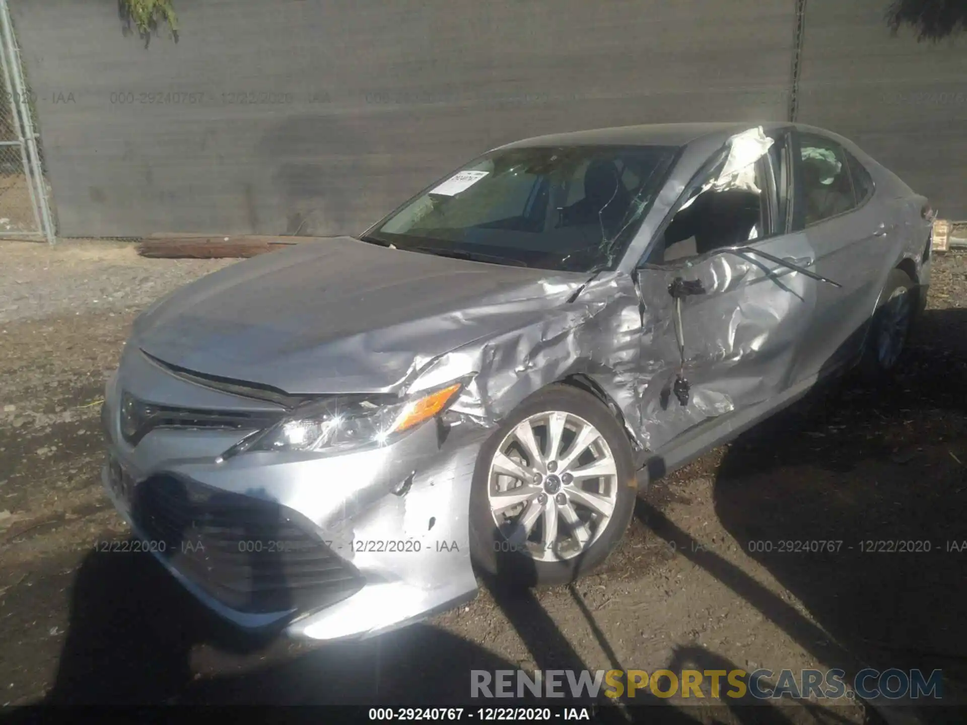 2 Photograph of a damaged car 4T1B11HK1KU206484 TOYOTA CAMRY 2019