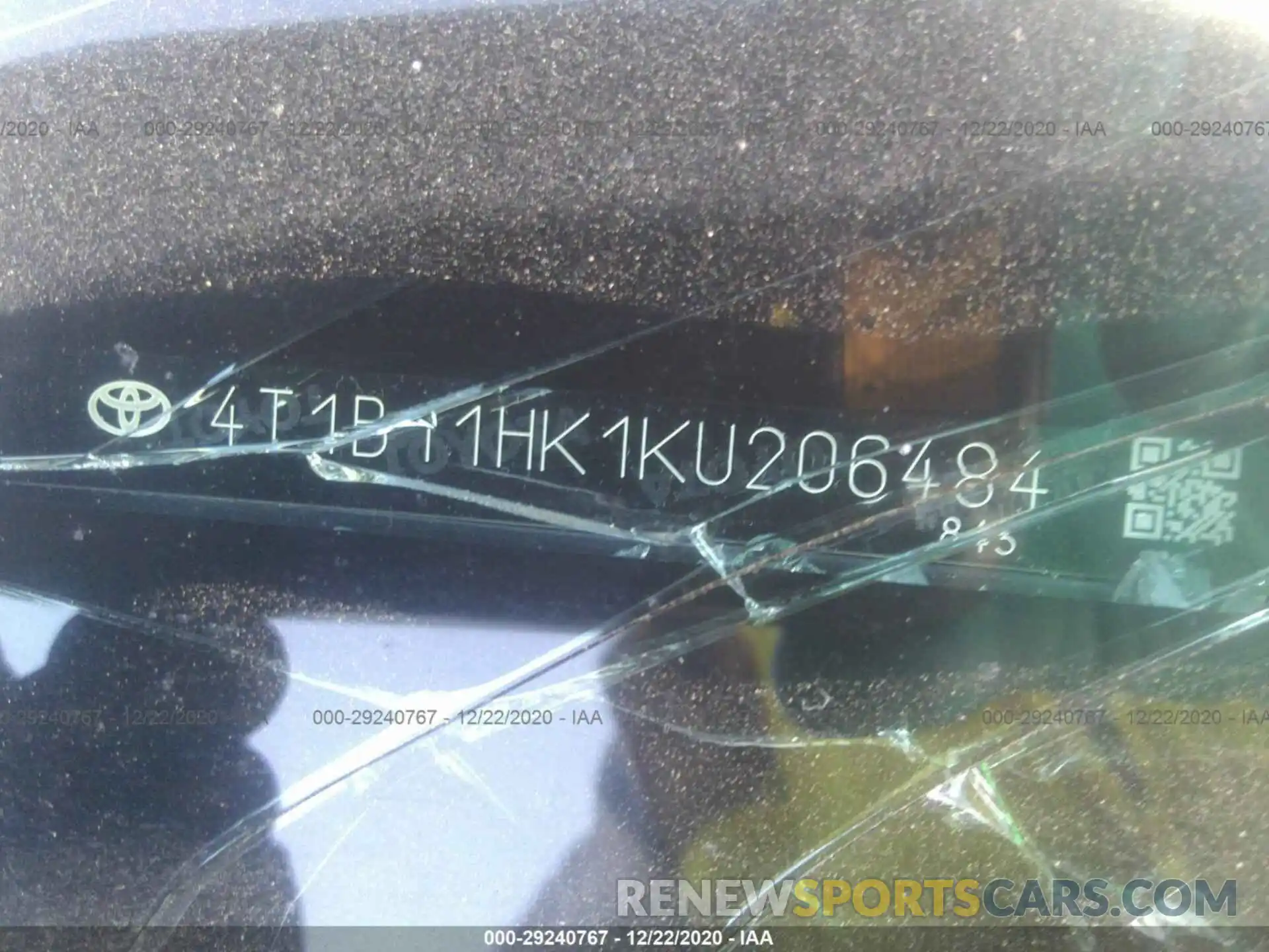 9 Photograph of a damaged car 4T1B11HK1KU206484 TOYOTA CAMRY 2019