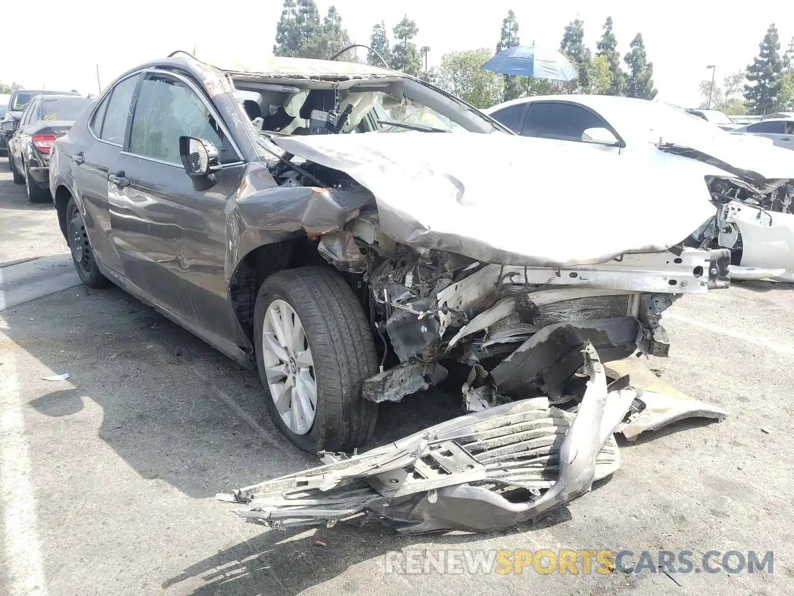 1 Photograph of a damaged car 4T1B11HK1KU206839 TOYOTA CAMRY 2019